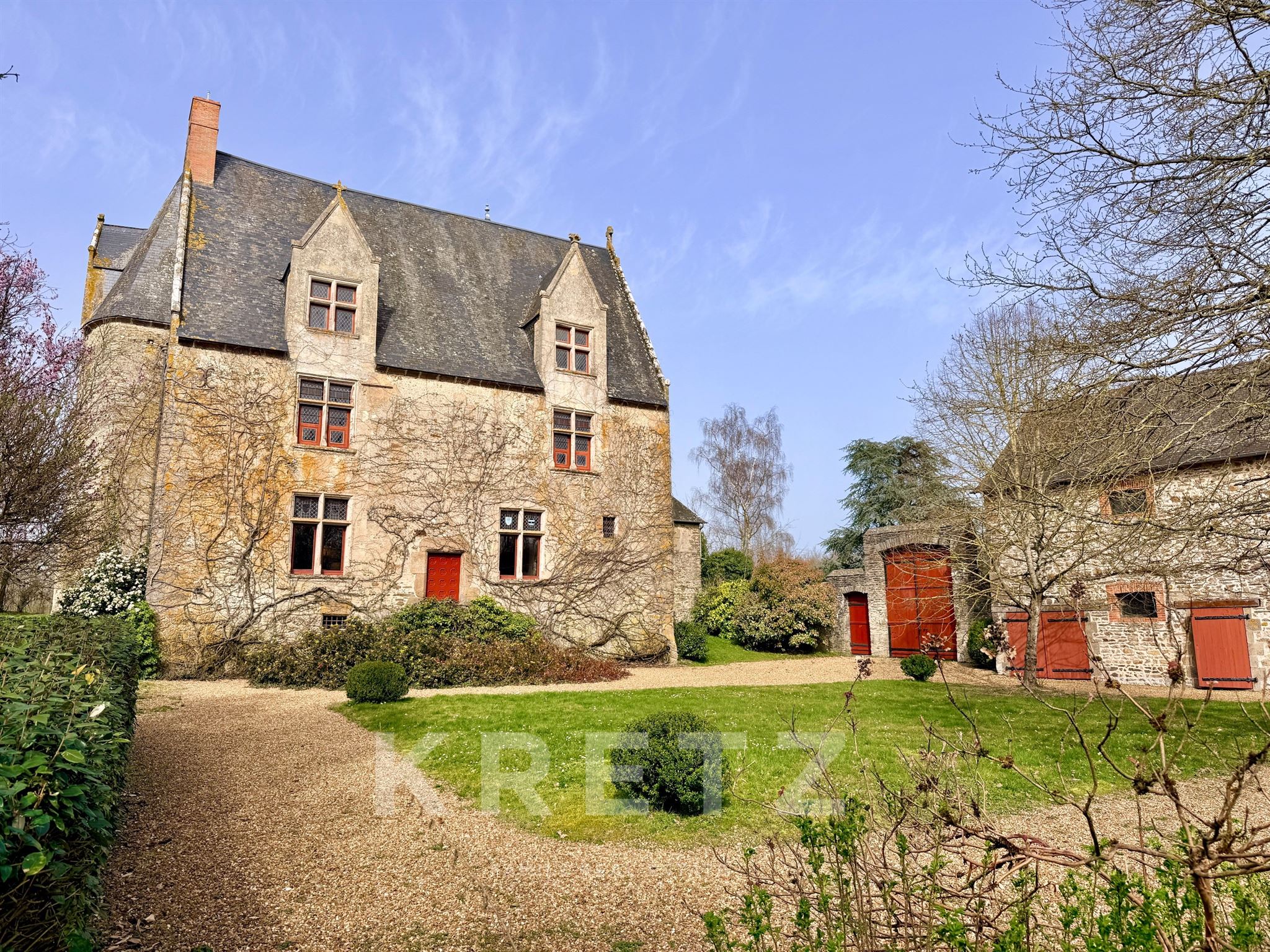 Restored 16th-century manor house, listed Historic Monument, 12 hectares of land with a river, woods