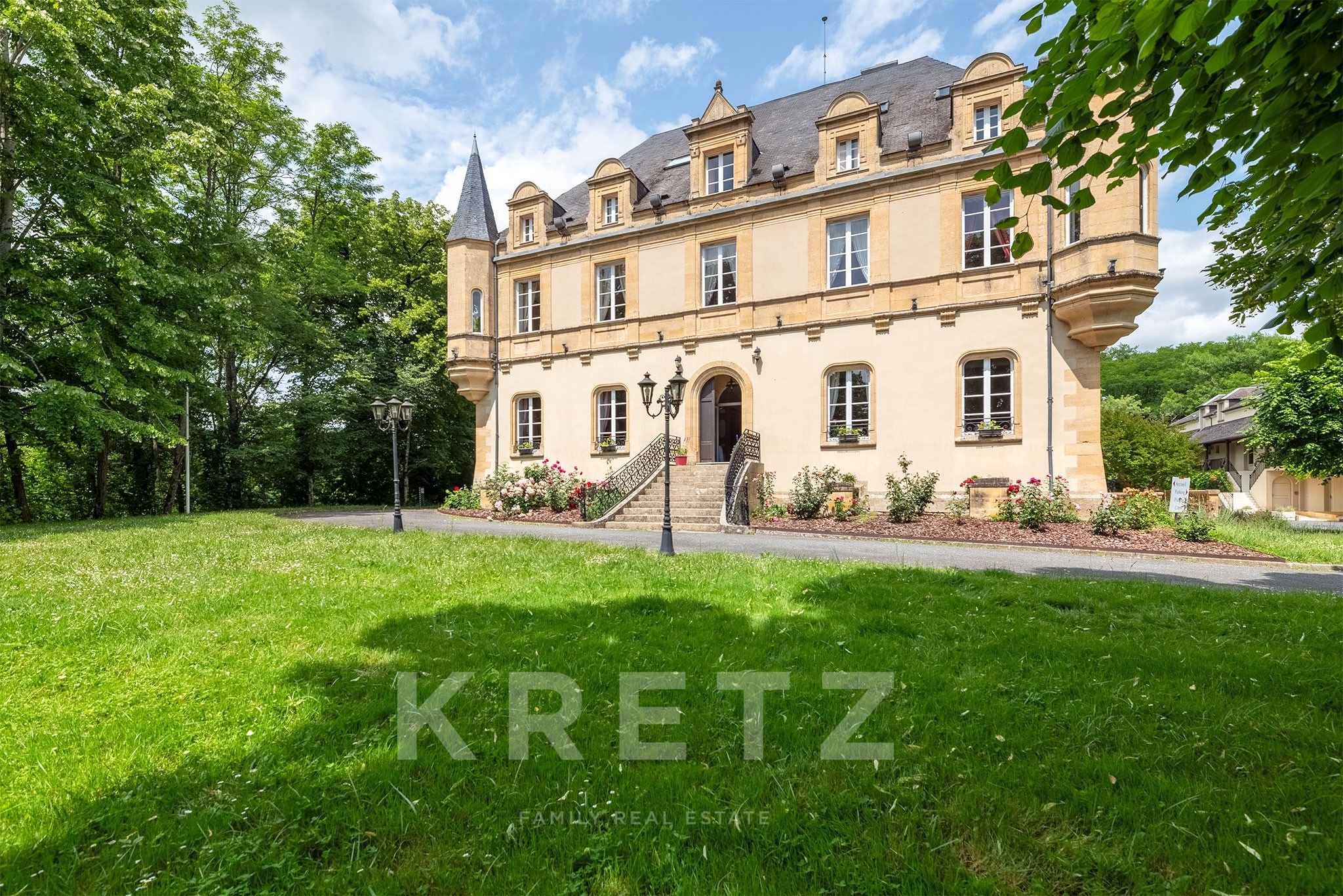 Exceptional estate of 2,340 m² with Lascaux at your doorstep