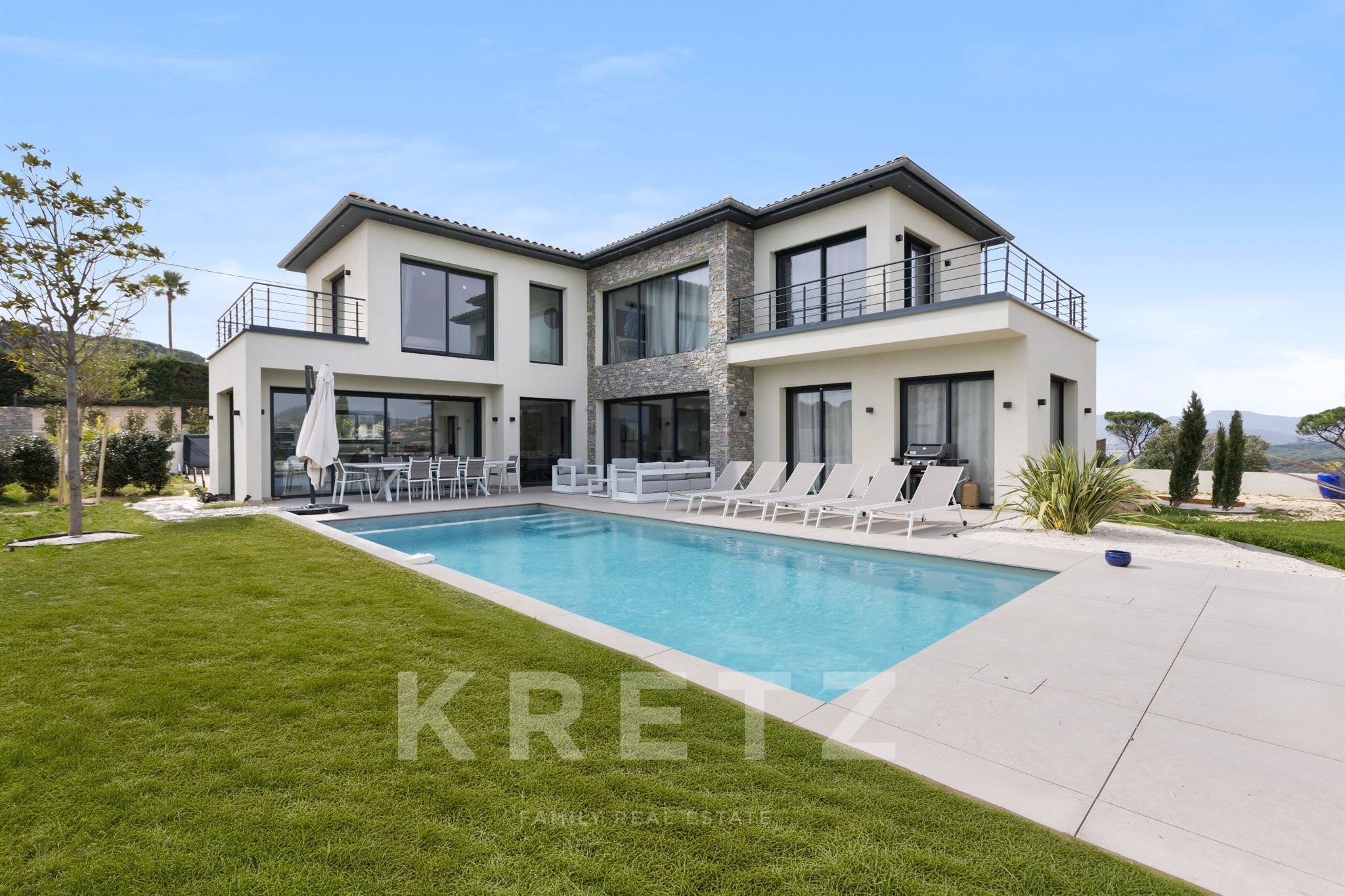 Sainte-Maxime, Sémaphore, Villa 200 sqm, Sea view.