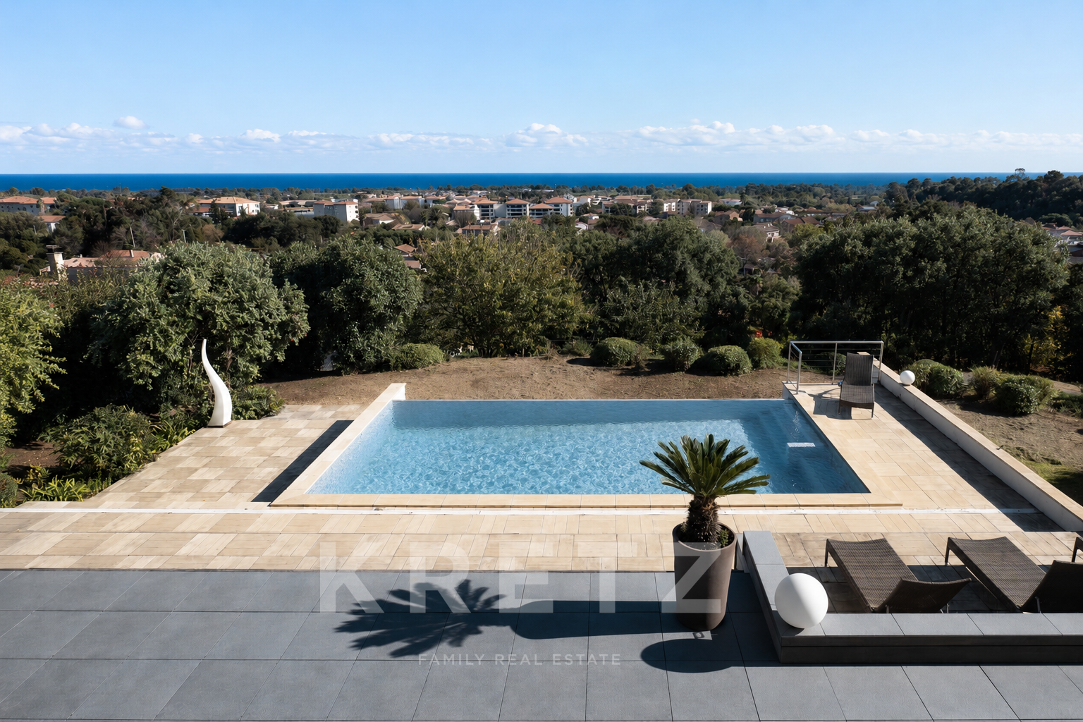 FOLELLI – 225 SQM ARCHITECT-DESIGNED VILLA WITH SEA VIEW AND POOL