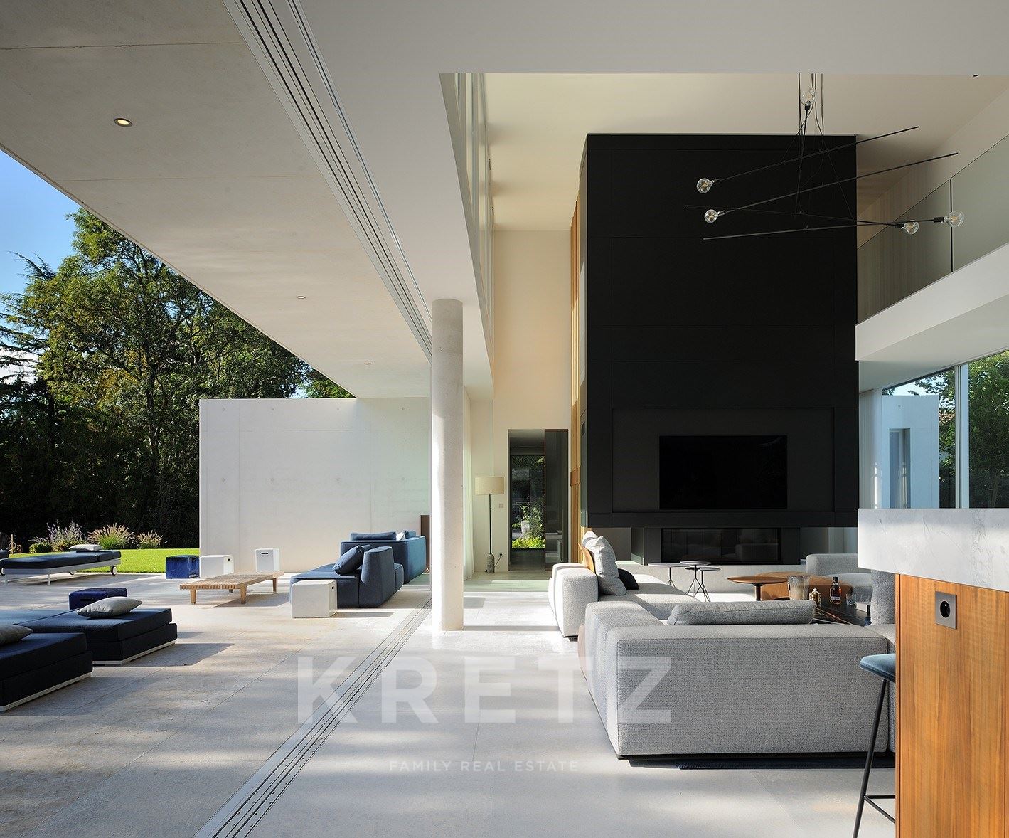 Exceptional contemporary villa