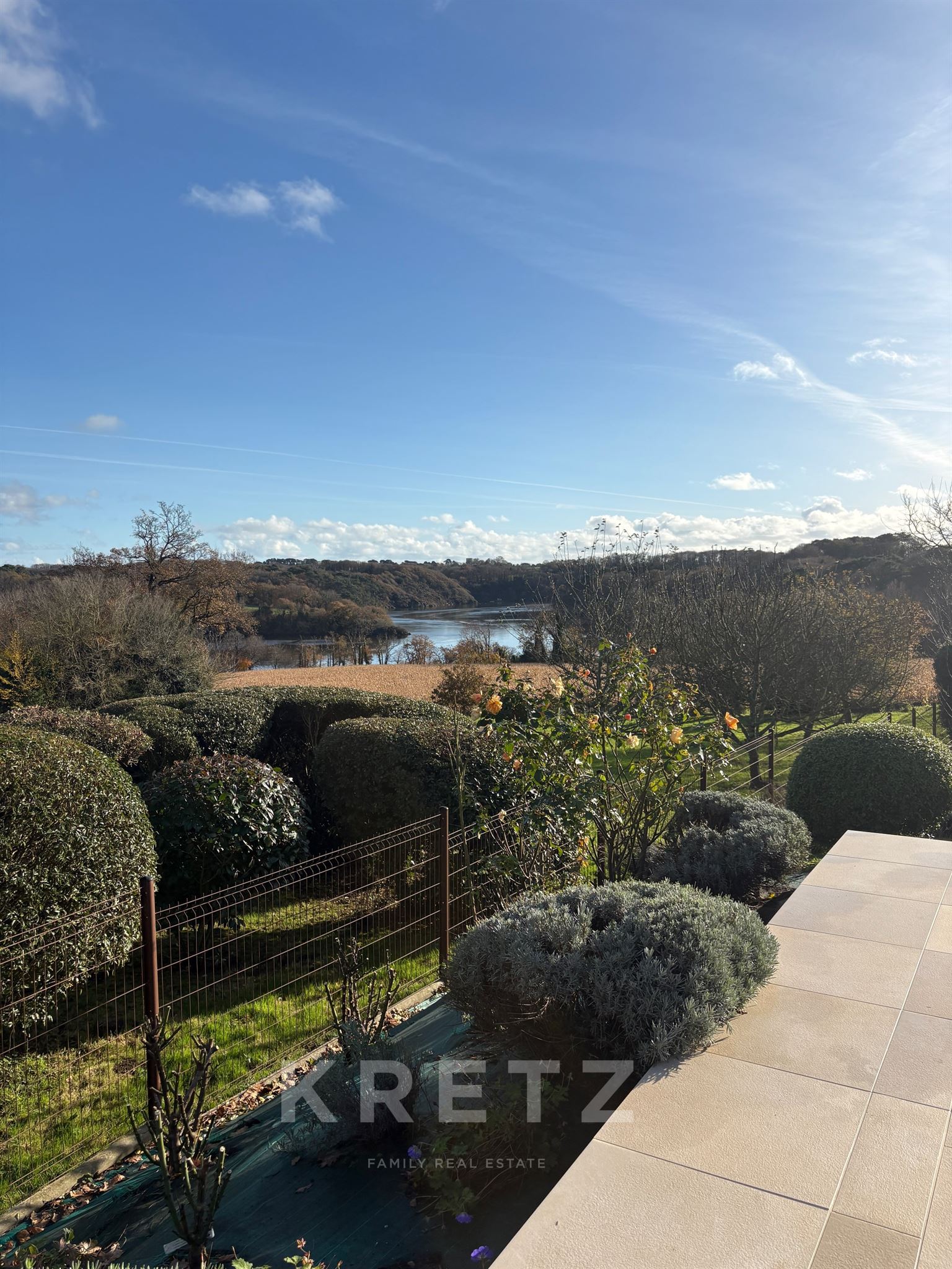🌊 MAISON EN PIERRE | VUE SUR LA LAITA | PISCINE | TERRAIN 1 900 m² | 160 m² | EXPOSÉE SUD |