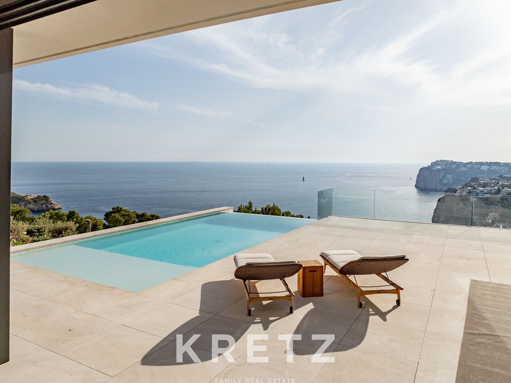 Prestigious Contemporary Villa with Sea Views and Panoramic Rooftop Solarium in Cala Llamp, Port d’A
