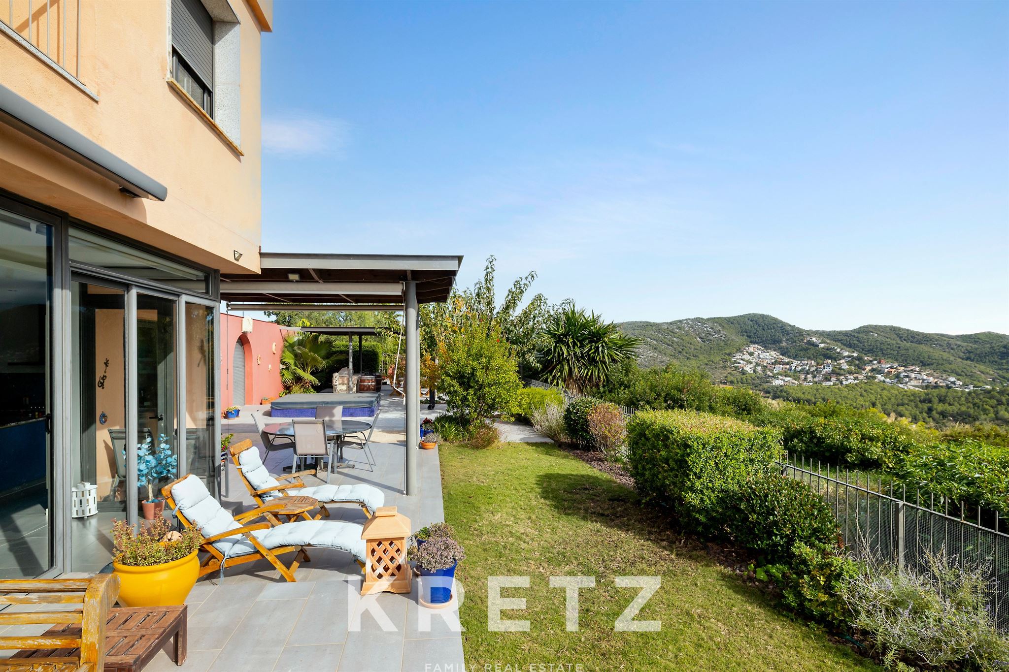 Contemporary Villa with Sea View – Mas Alba, Sant Pere de Ribes (5 min from Sitges)