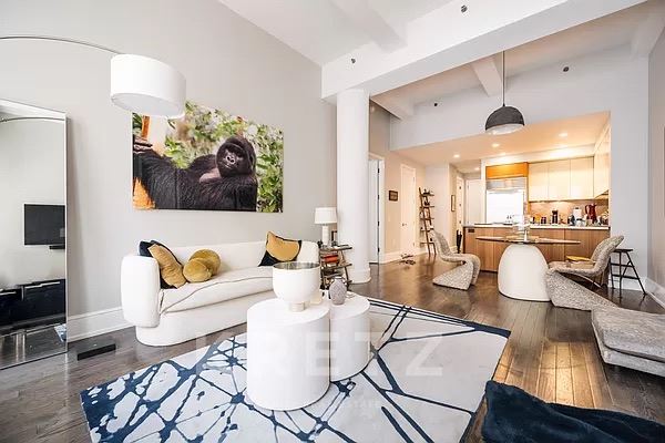 Grand living in doorman building
