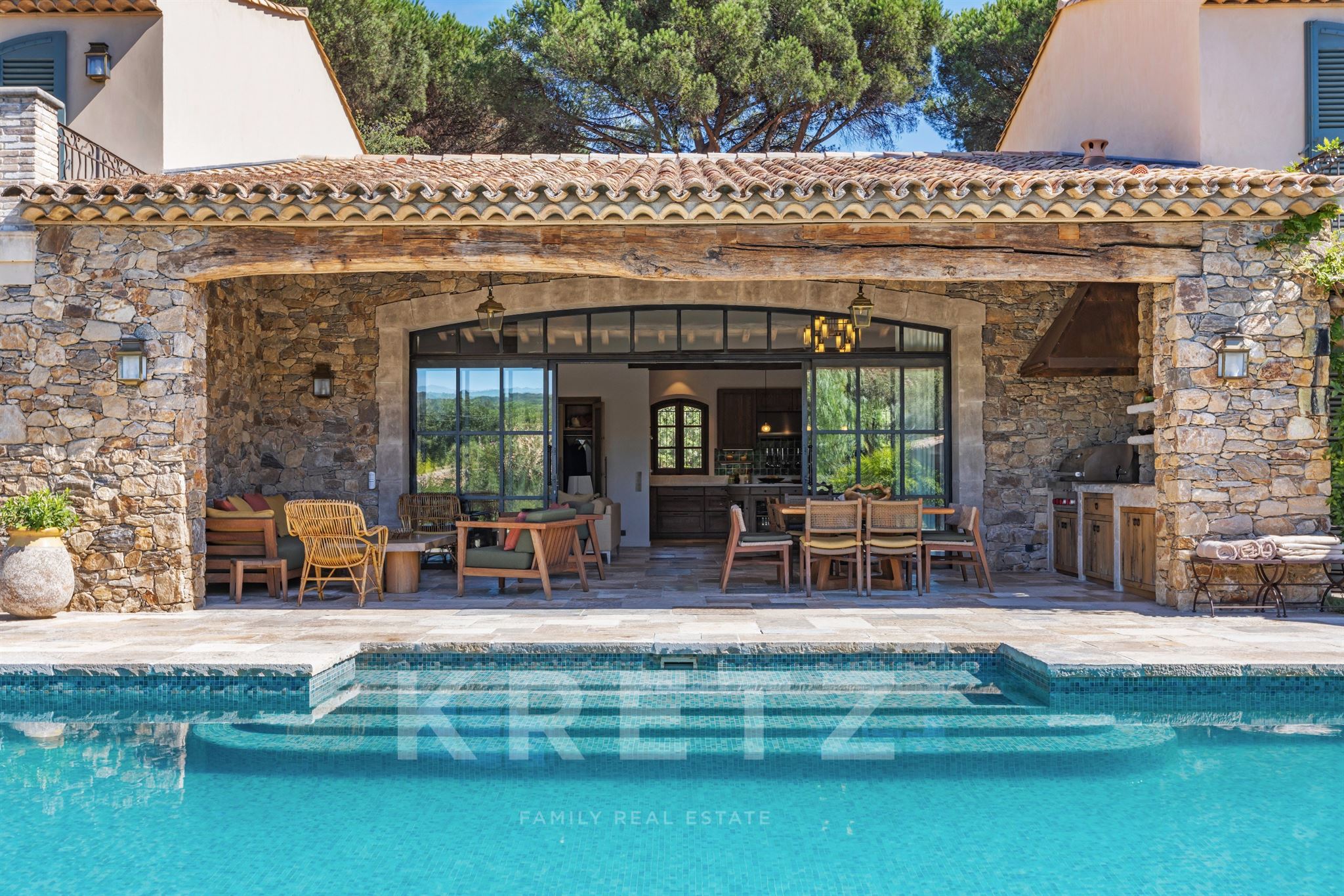 Saint-Tropez, stunning property near the town center.