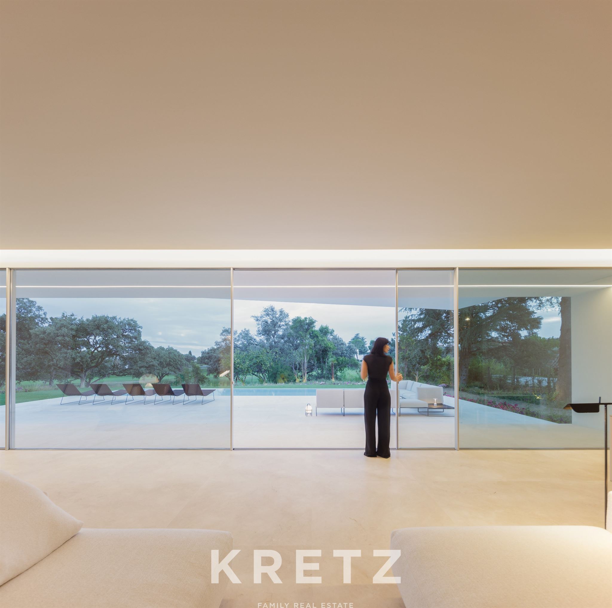 Contemporary Residence Overlooking the Real Club de La Moraleja