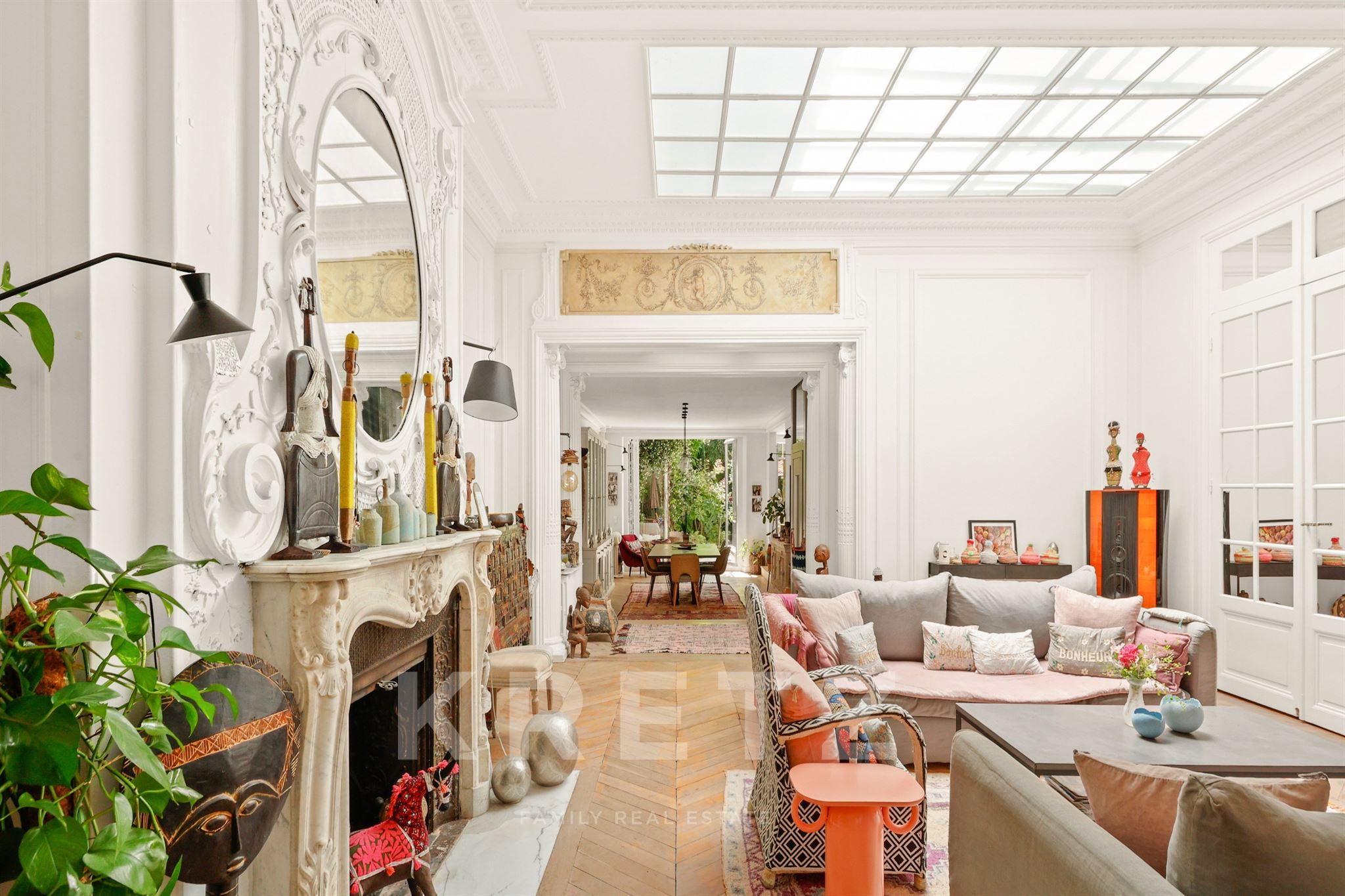 Hotel Particulier familial avec grand jardin dans le quartier des Ternes