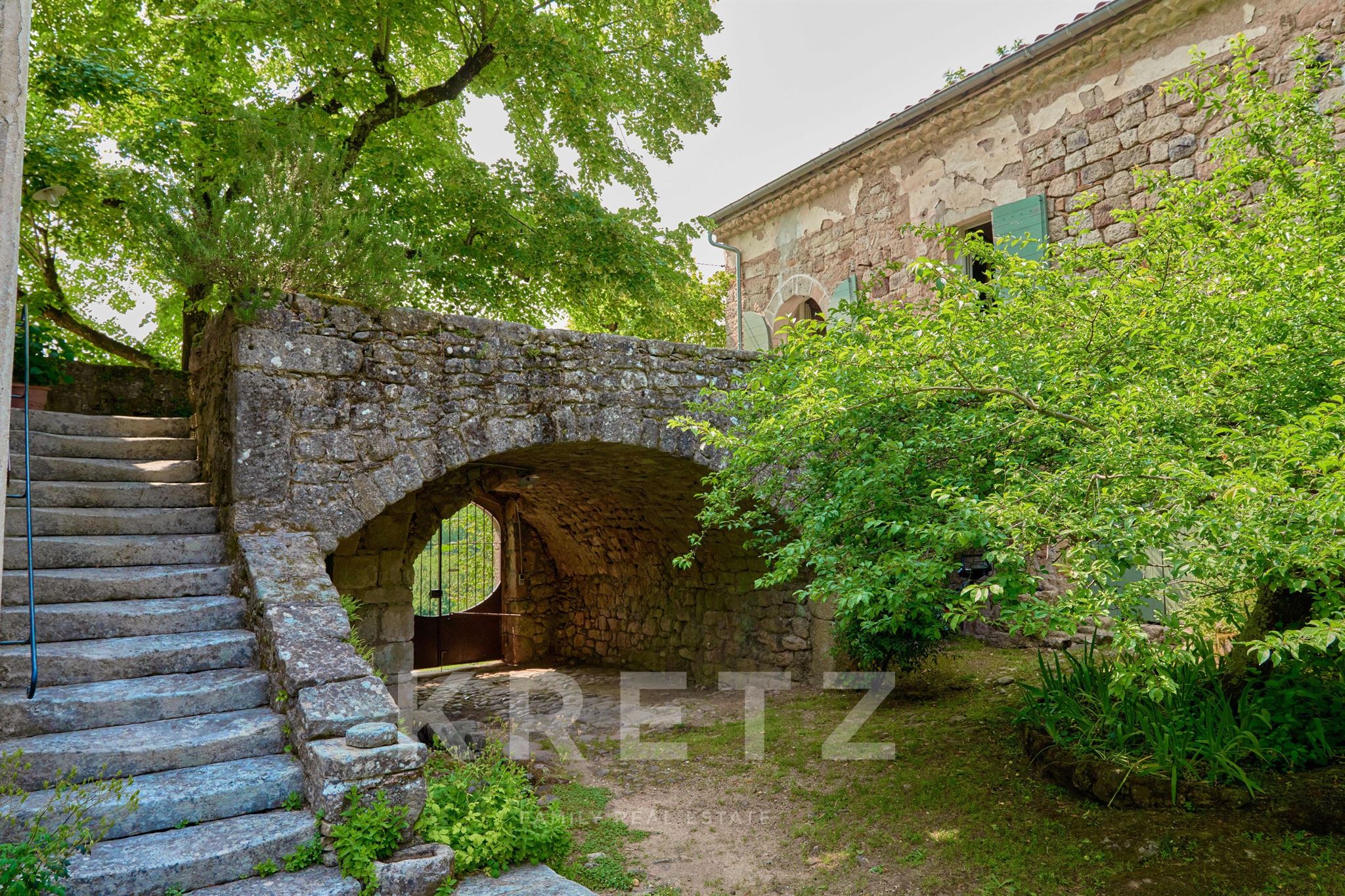 Stone Property in the Heart of the Monts d’Ardèche – 585 m² on Over 5 Hectares