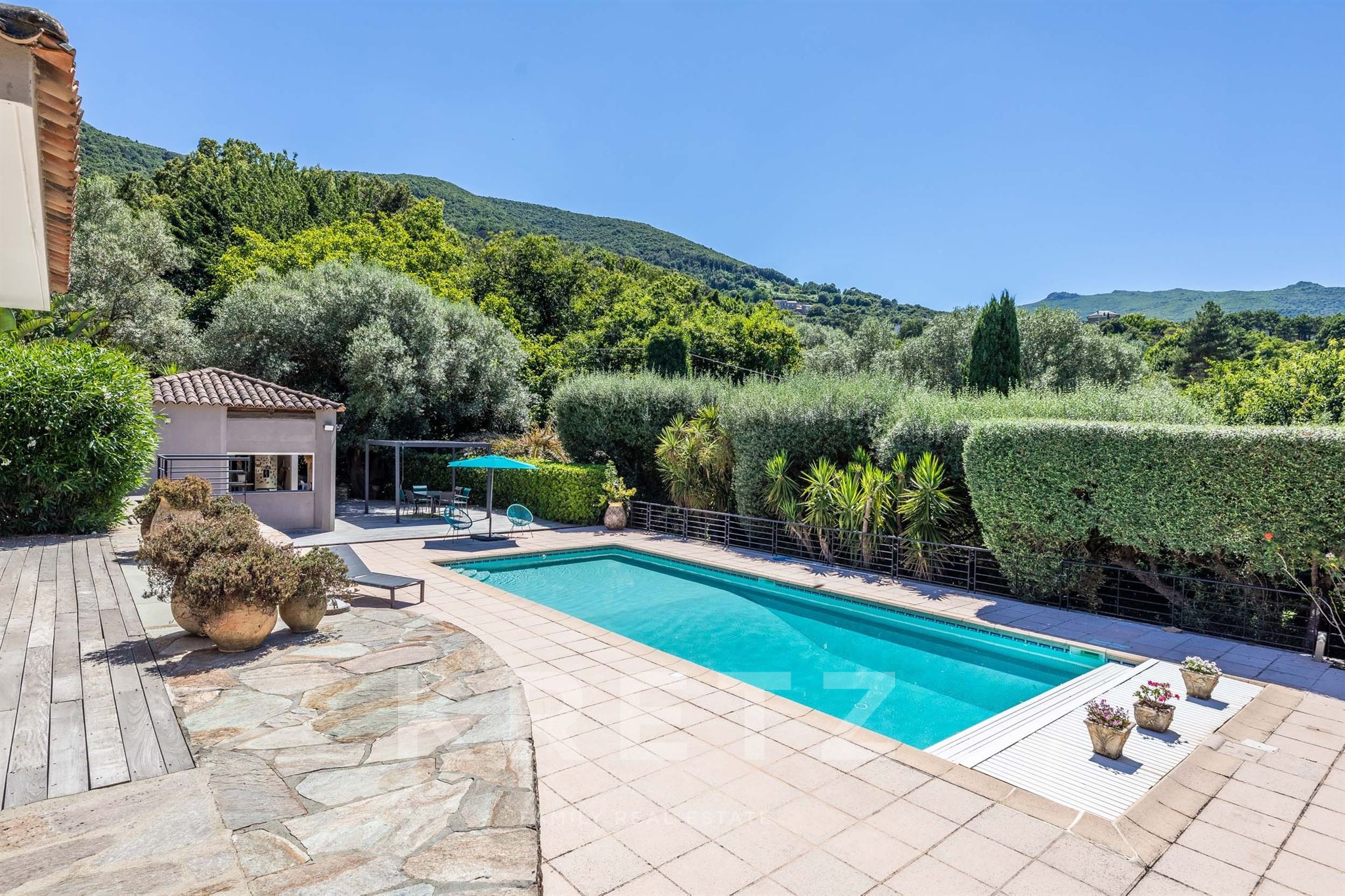 Luri - Cap Corse - Villa of 235m2 situated in a 5000m2 park with swimming pool