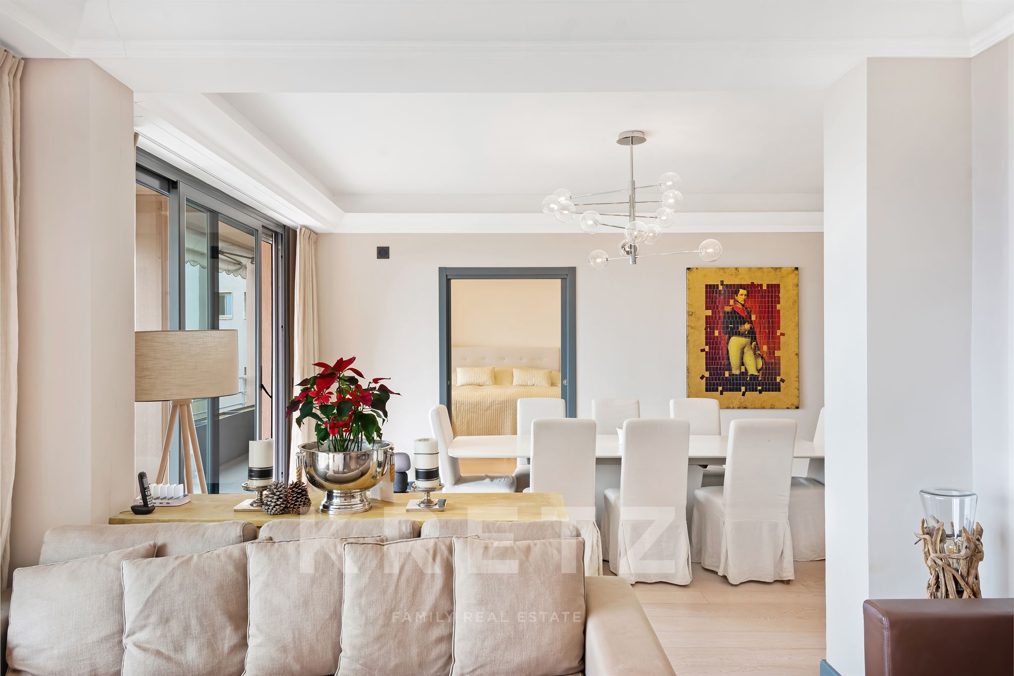 Large and rare 6 room apartment with sea view, exclusivity, Monaco