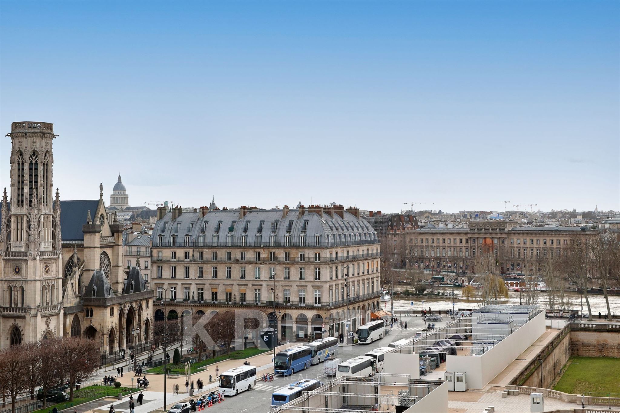 Iconic Views over the Louvre and the Seine – A Rare Top-Floor Duplex in Paris 1st