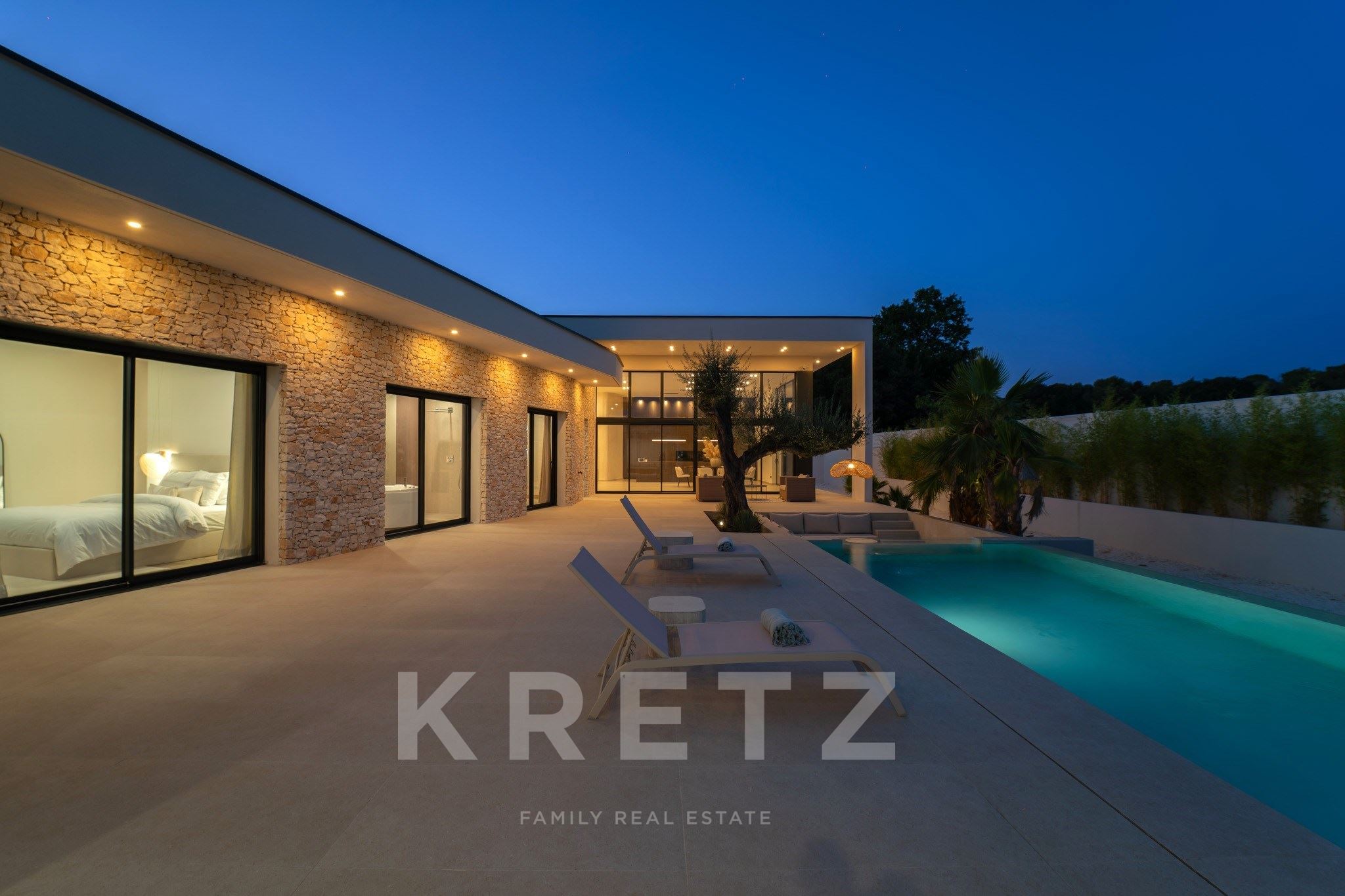 Single-story California-style villa in the heart of the La Cigale district