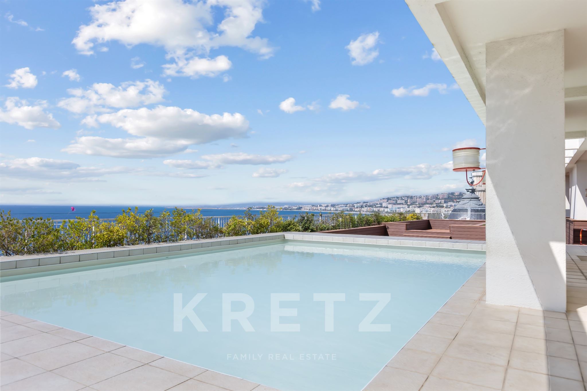 Appartement de Luxe sur la Promenade des Anglais – Carré d'Or-Vue mer