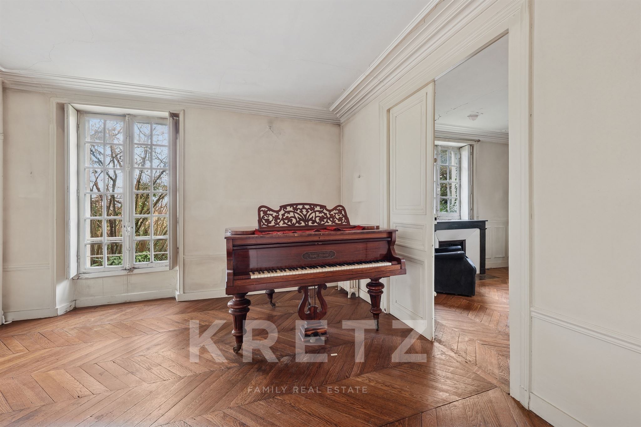 Maison Bourgeoise à rénover à fort potentiel sur l'une des plus belles adresses de Meudon