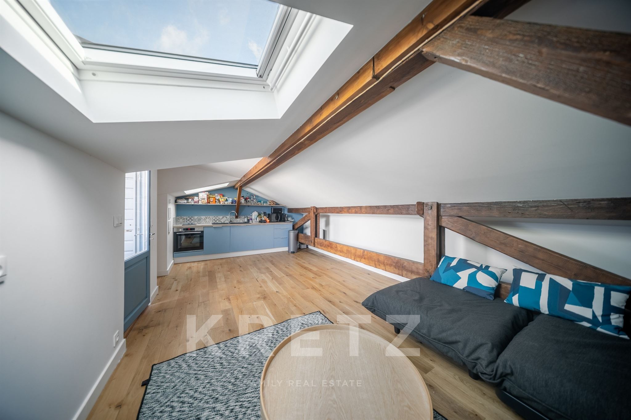 Bordeaux Fondaudège Skyline Privilege — Restored 7-Suite Townhouse with Private South-Facing Rooftop