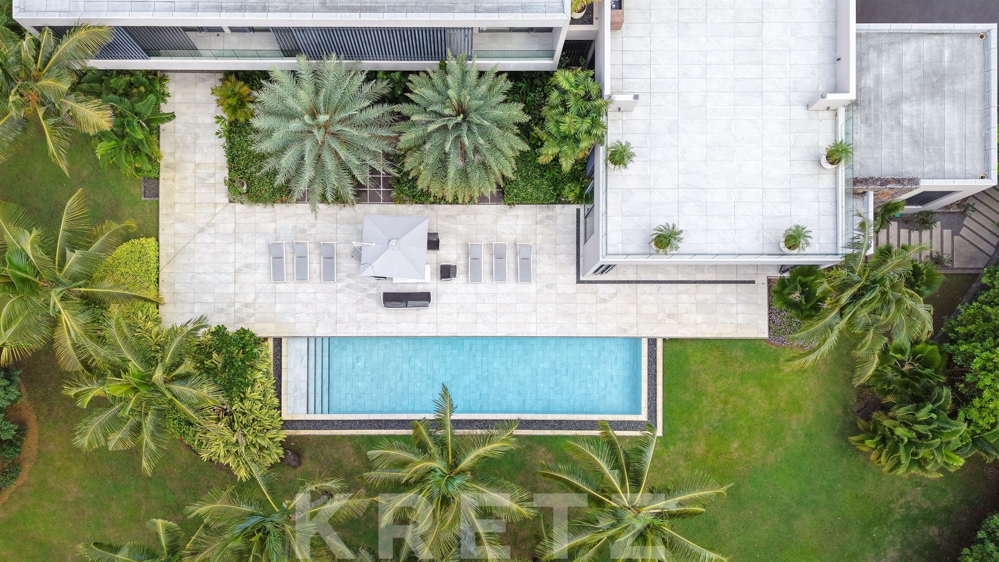 Architect's Villa with Panoramic Golf Course Views