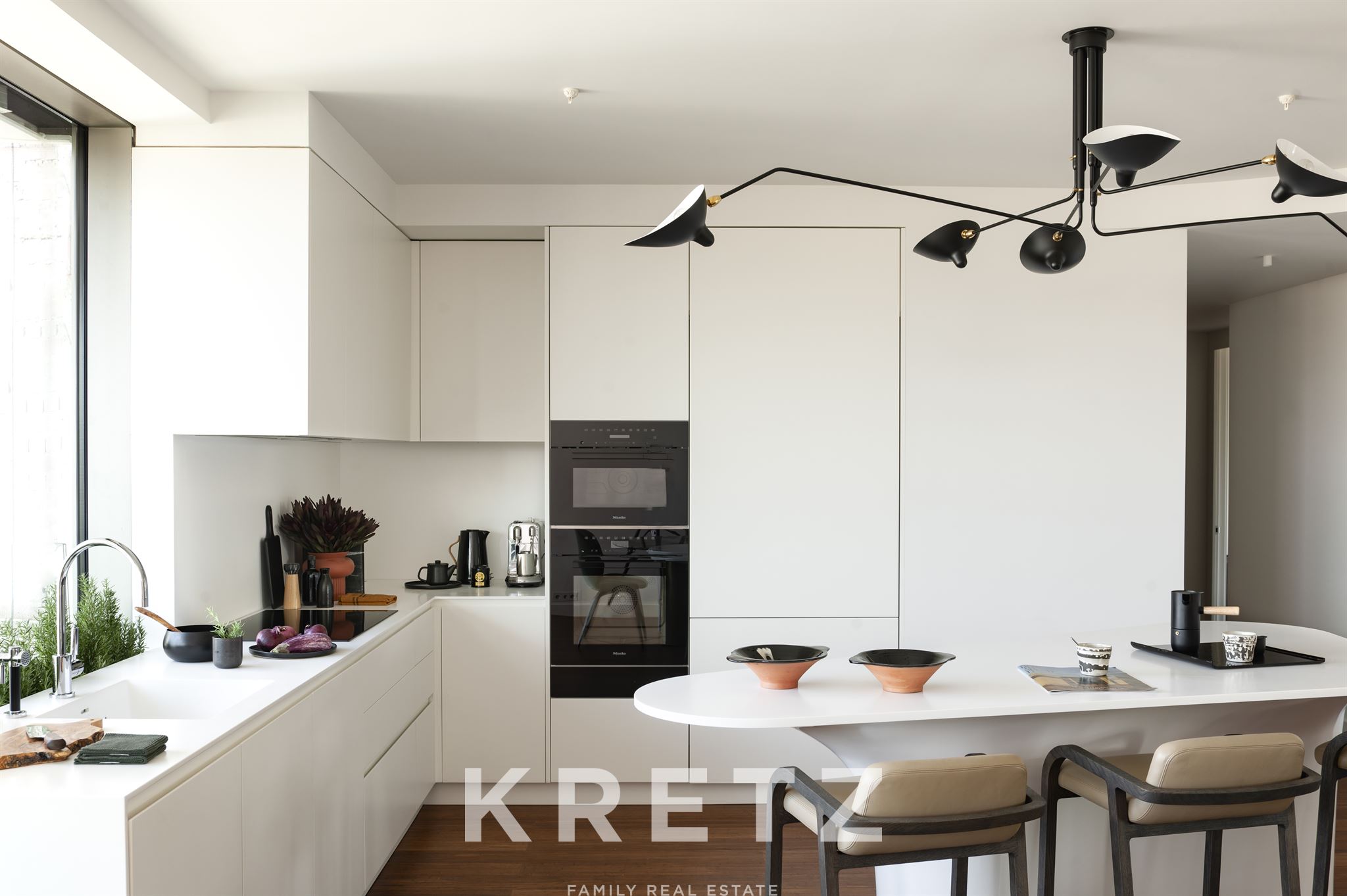 Exceptional location by the sea, close to Barcelona's technological centre