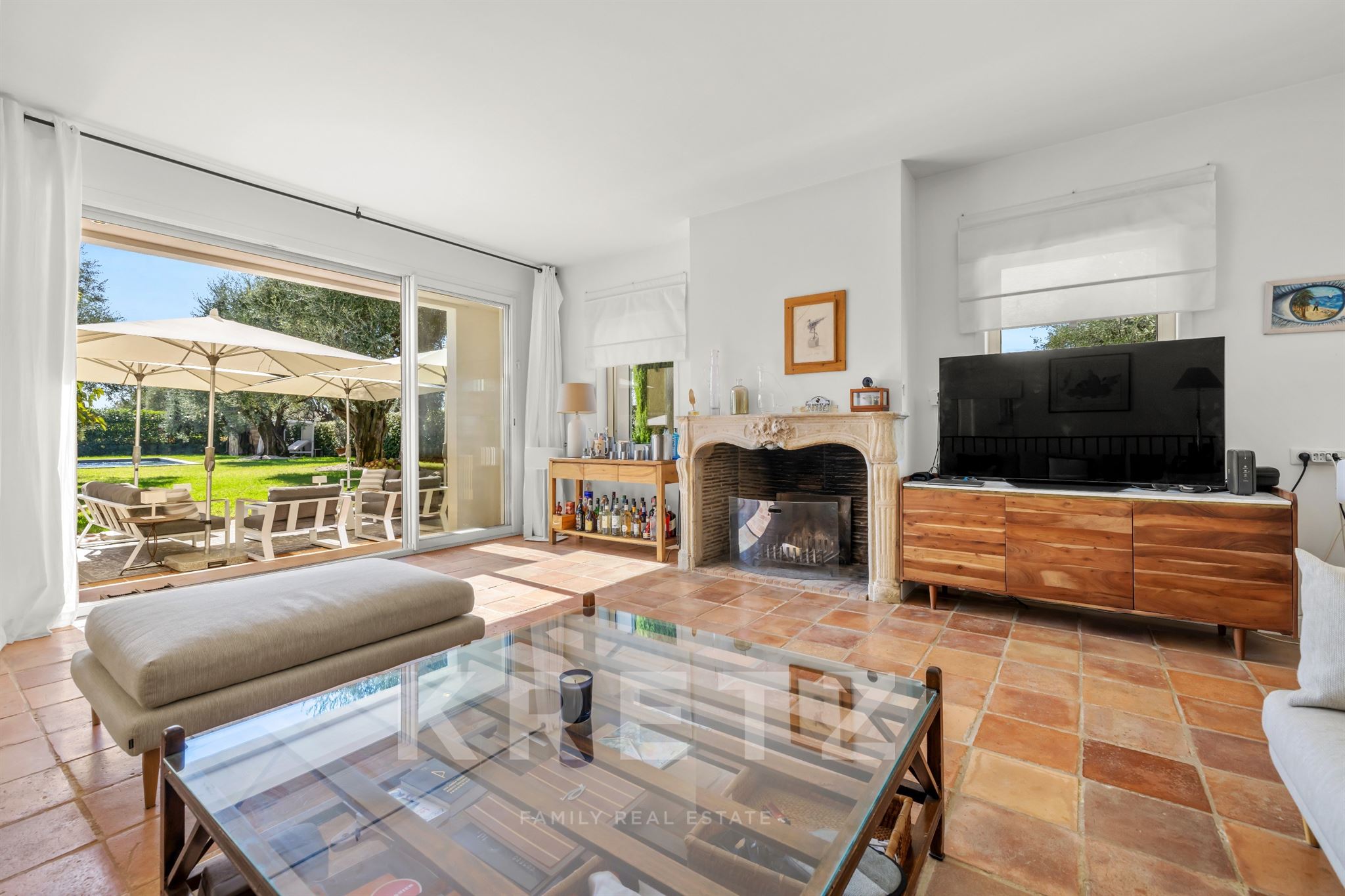 NICE GAIRAUT – FAMILY VILLA WITH SWIMMING POOL AND WELLNESS AREA
