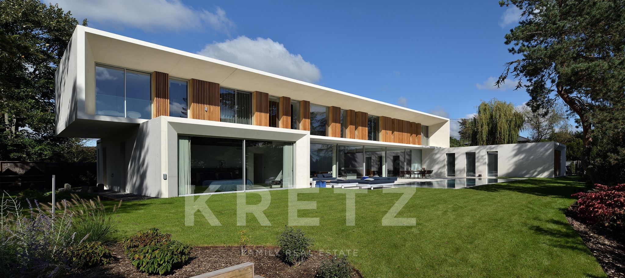 Exceptional contemporary villa