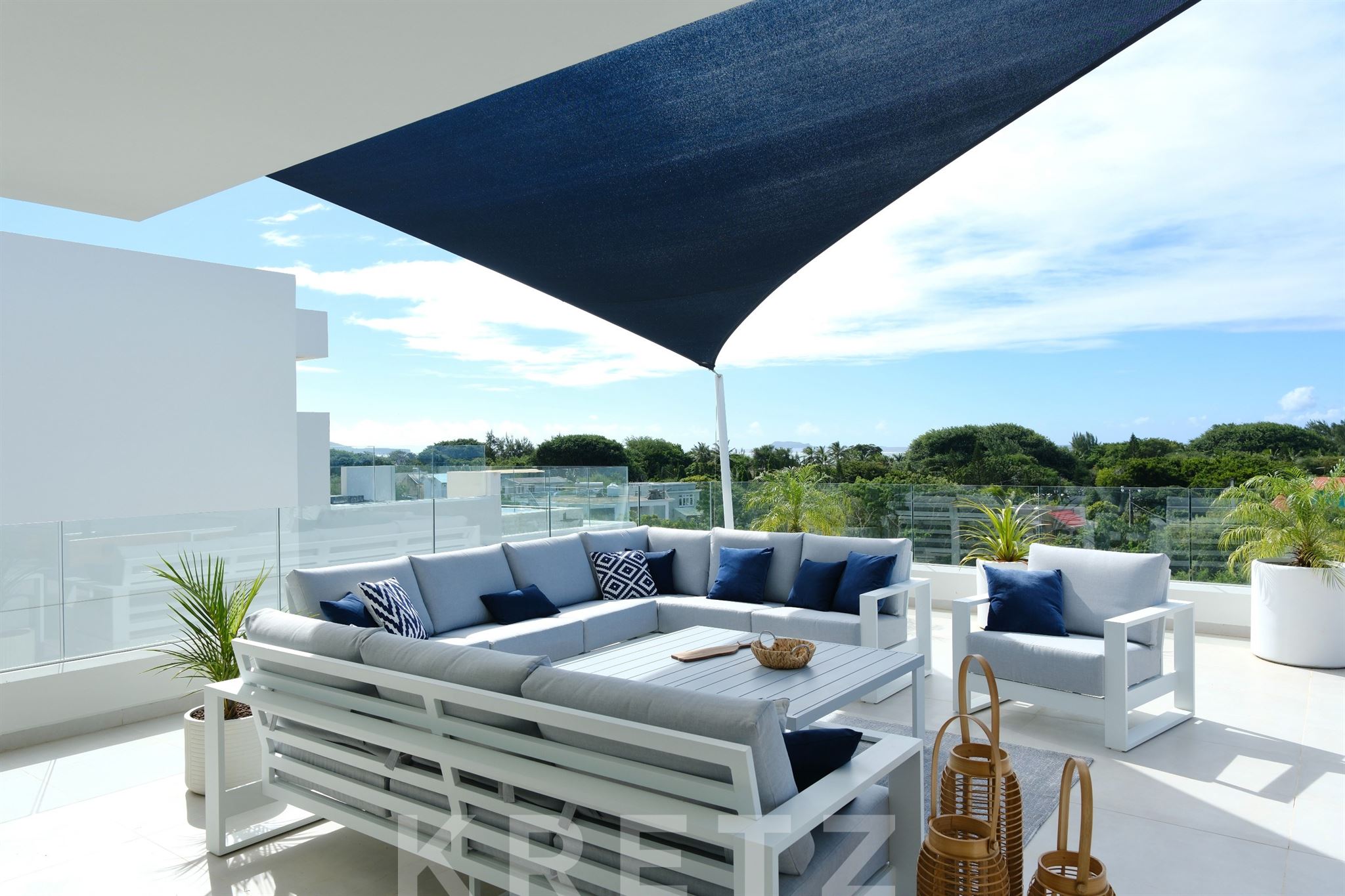 Exceptional penthouse with private pool and breathtaking views over the Northern islands