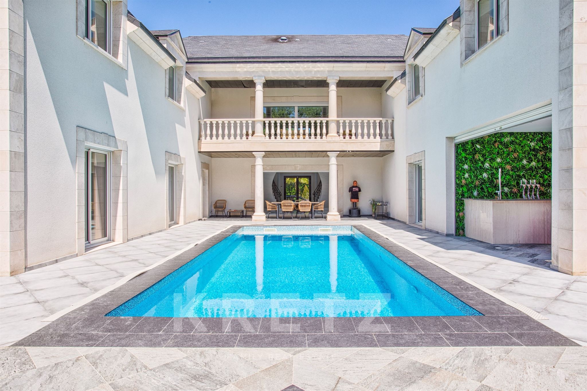 Demeure de Prestige avec Piscine et loft indépendant