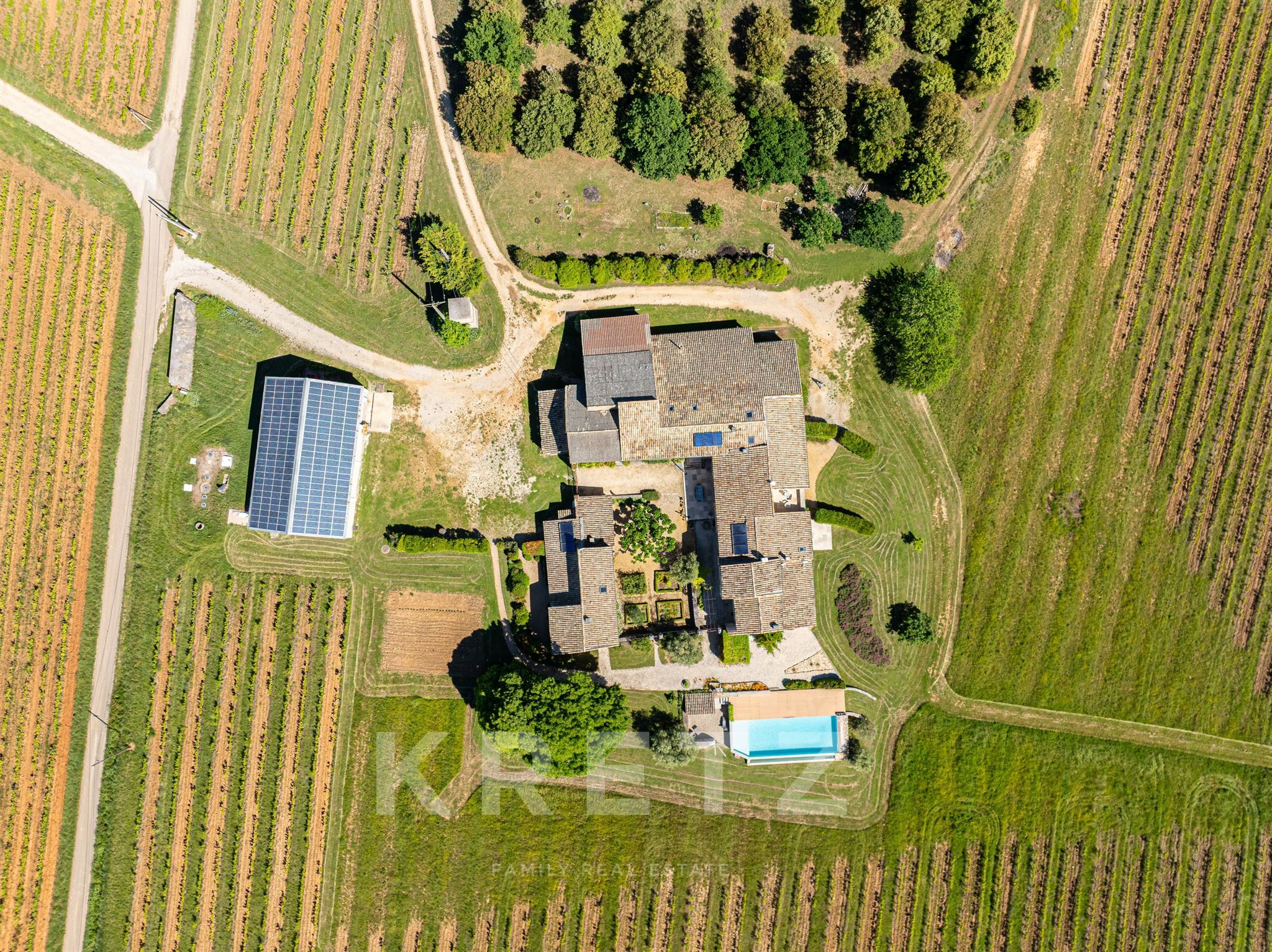 Exceptional wine property - rare location, panoramic view