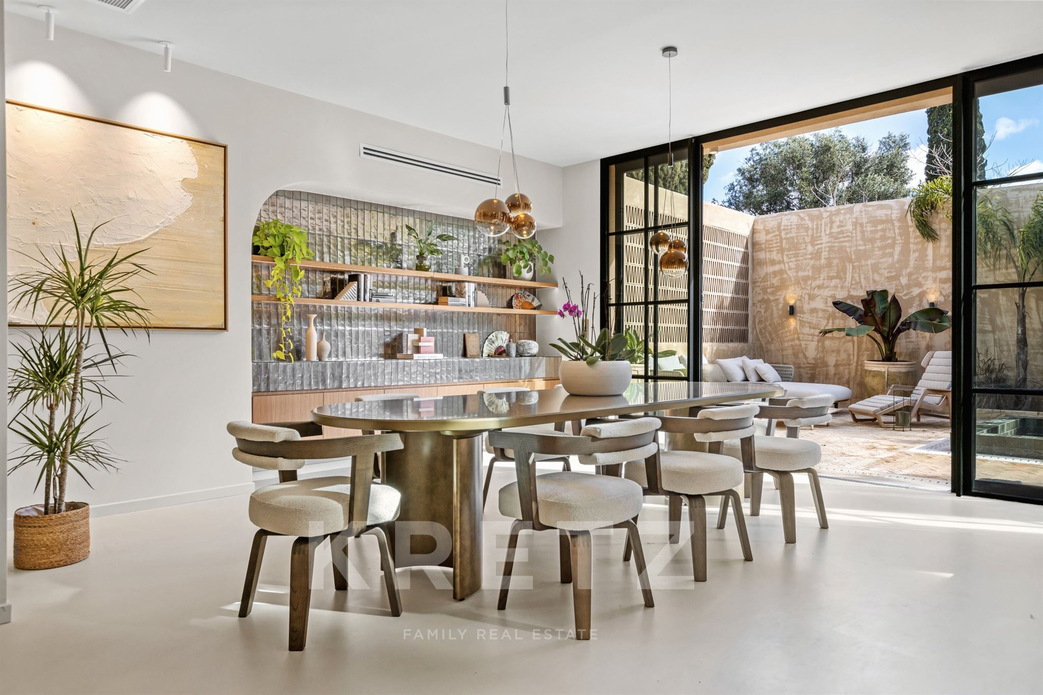Exceptional contemporary home in the heart of Sanary-sur-Mer