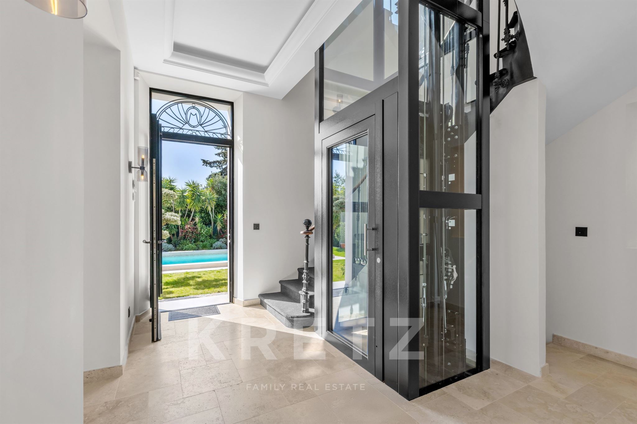 Villa Mariana - The Elegance of Belle Époque and Mediterranean Charm