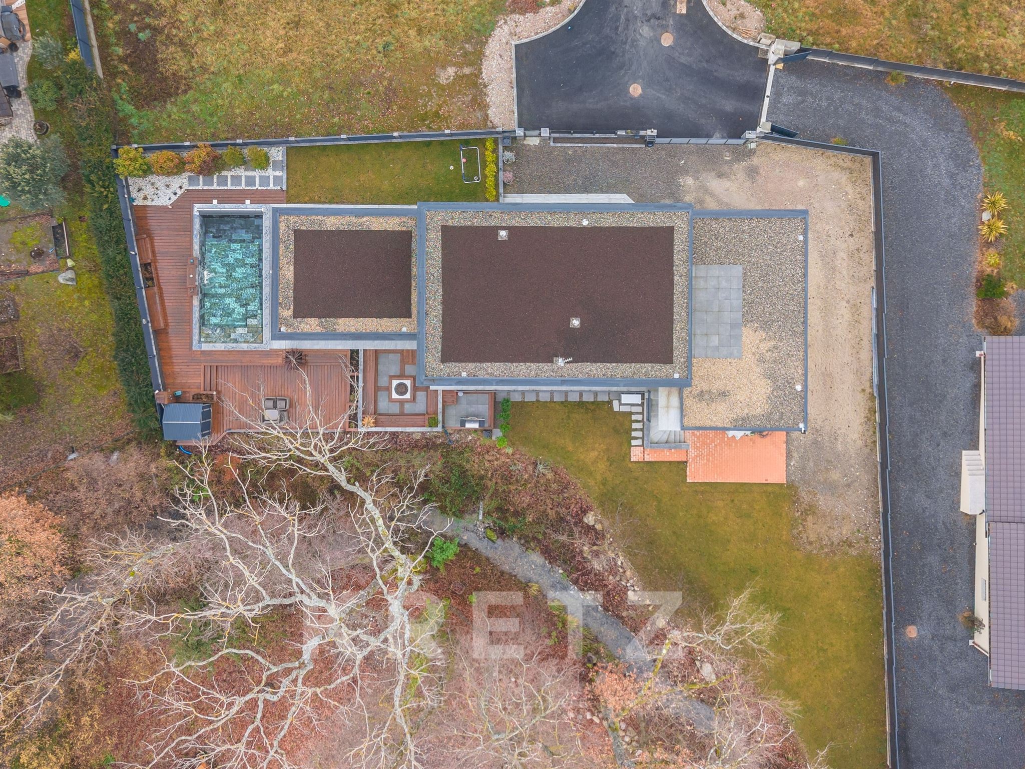 SCIEZ - ARCHITECT-DESIGNED VILLA with swimming pool, hammam, sauna
