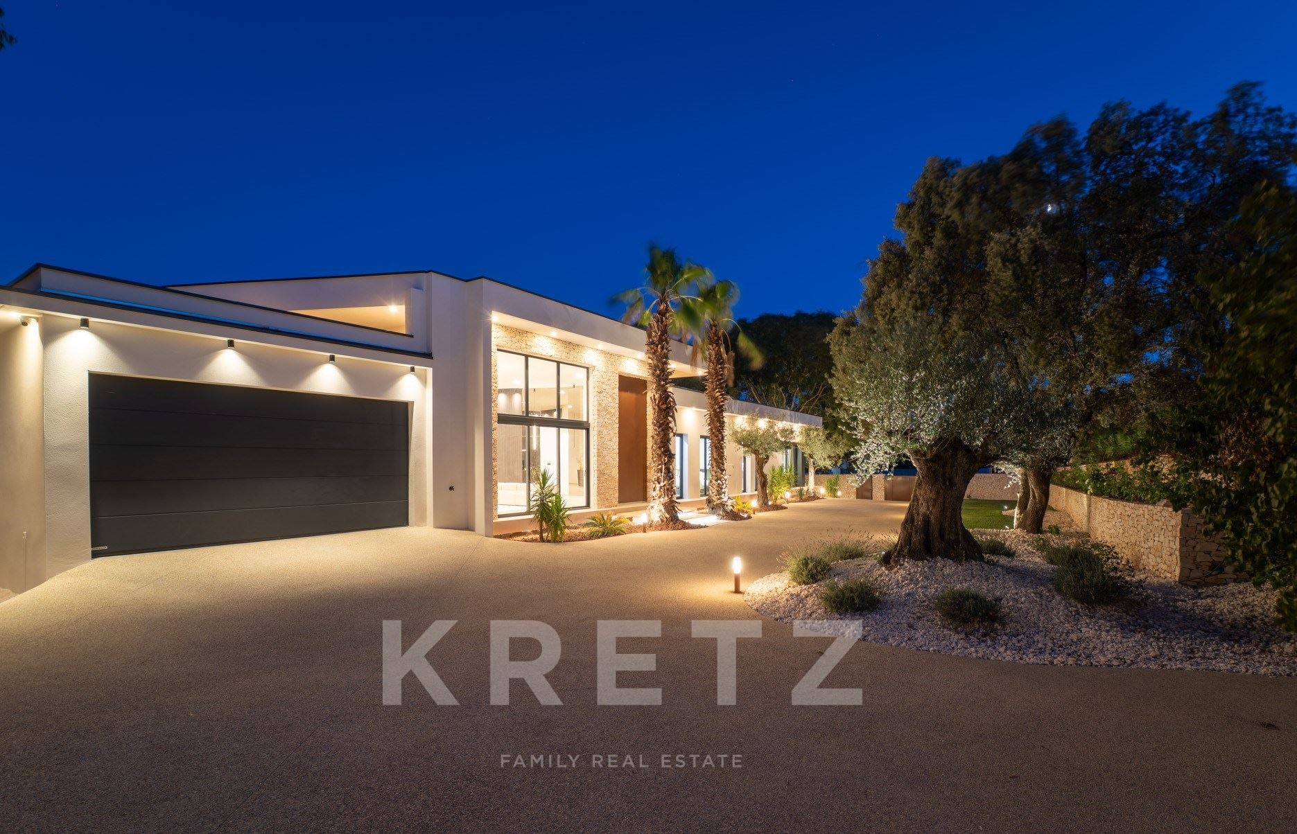 Single-story California-style villa in the heart of the La Cigale district