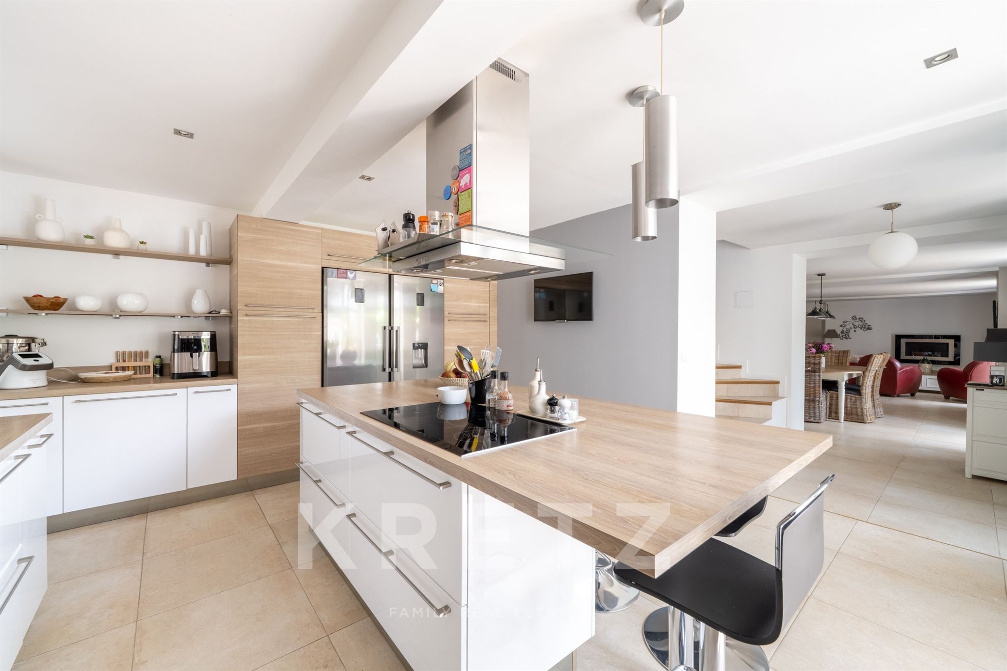 BRUYÈRES-LE-CHÂTEL - Elegantly renovated former farmhouse