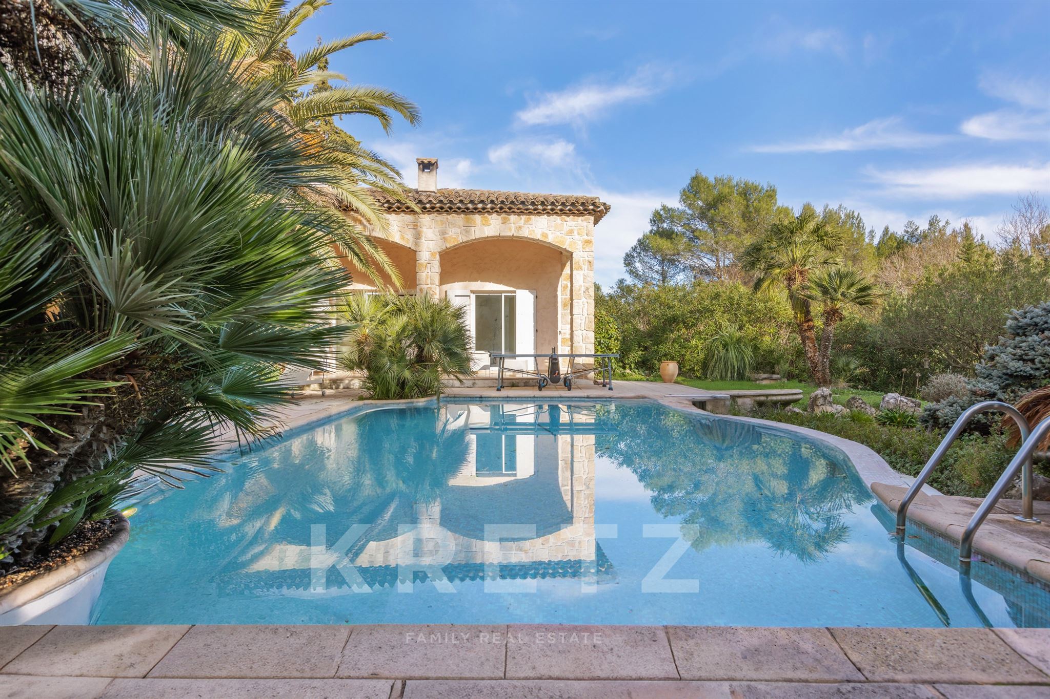 Villa au charme Provençale aux Portes du Village de Mougins