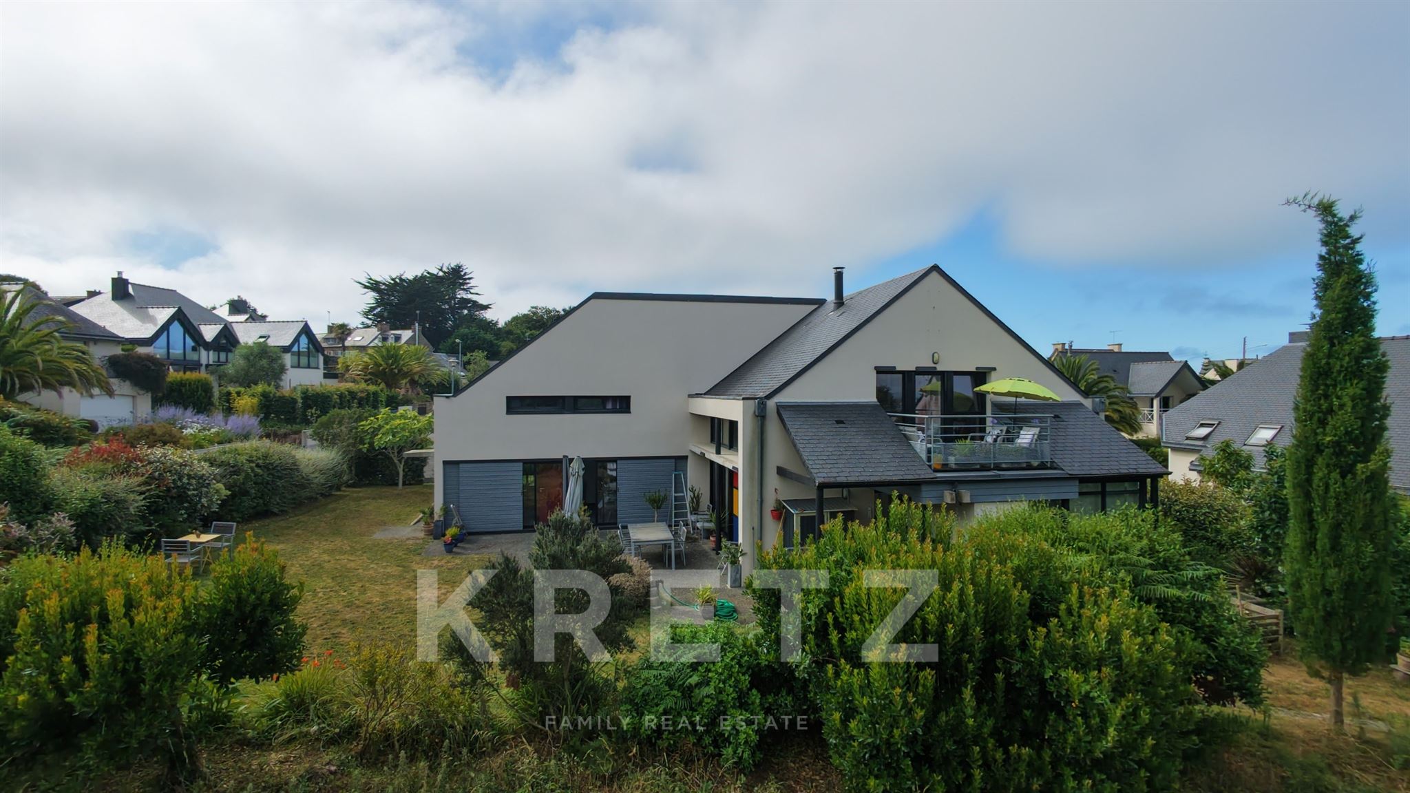 Maison d’architecte contemporaine 148 m² – Esprit loft, vue mer, Saint-Quay-Portrieux