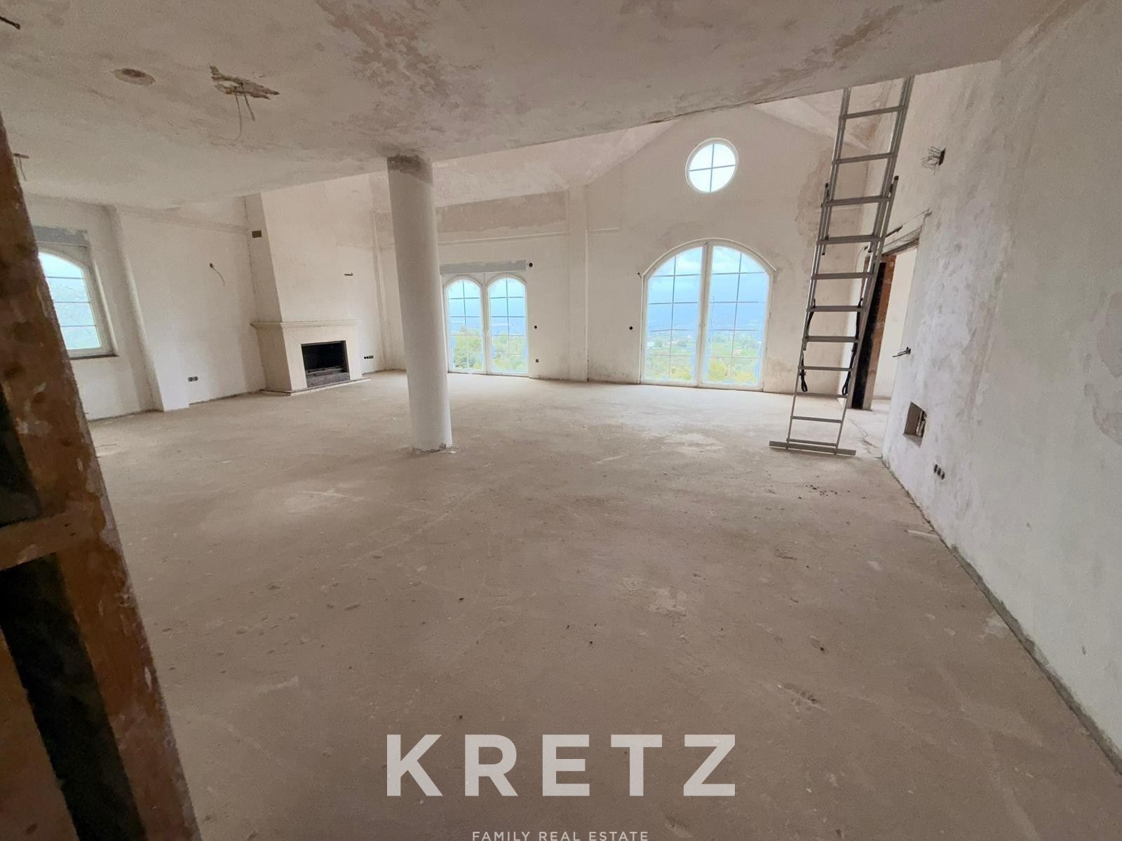 Spacious villa with extension potential in Alhaurín el Grande