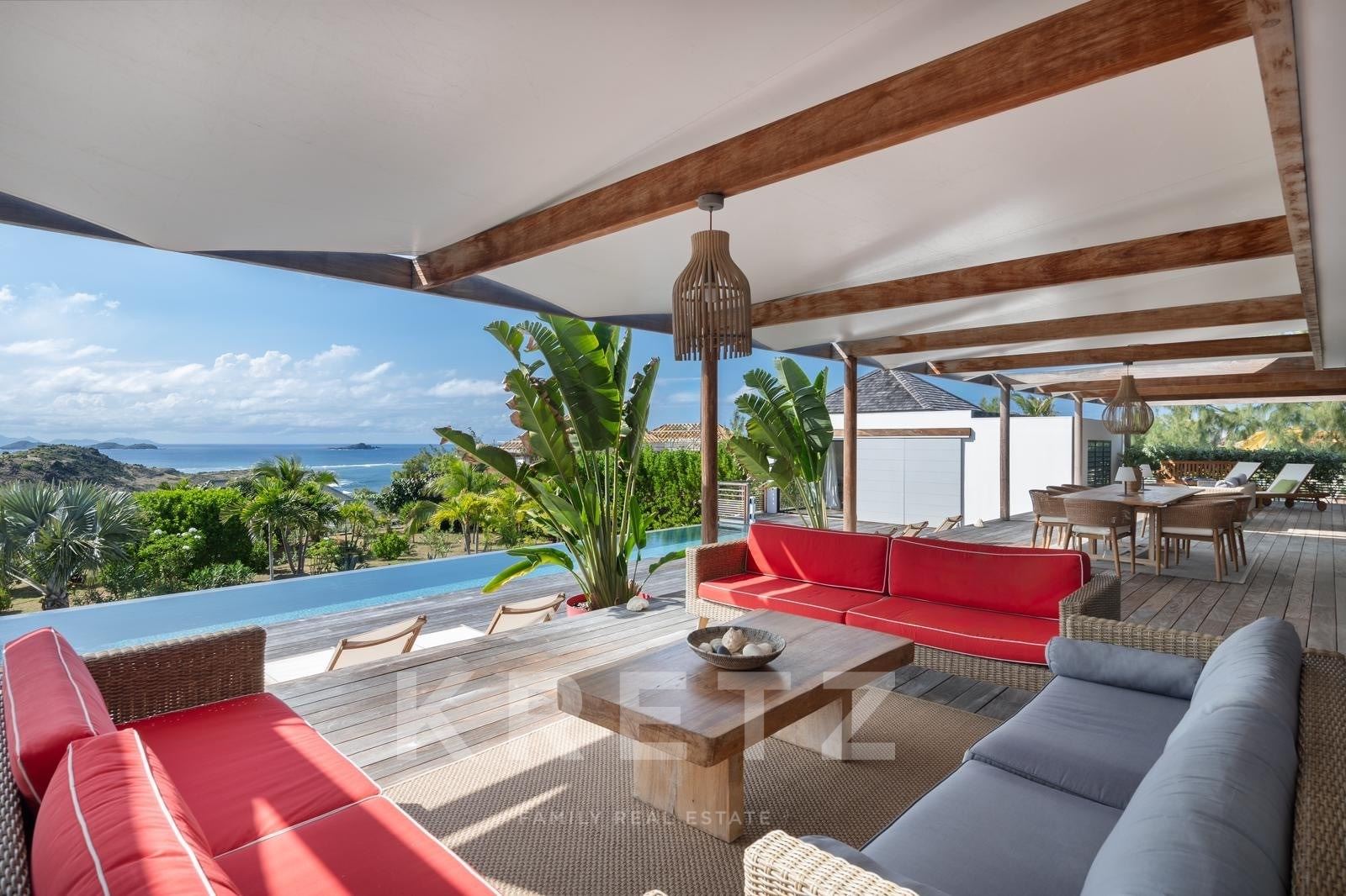 Contemporary Villa in a Private Estate with Lagoon Views