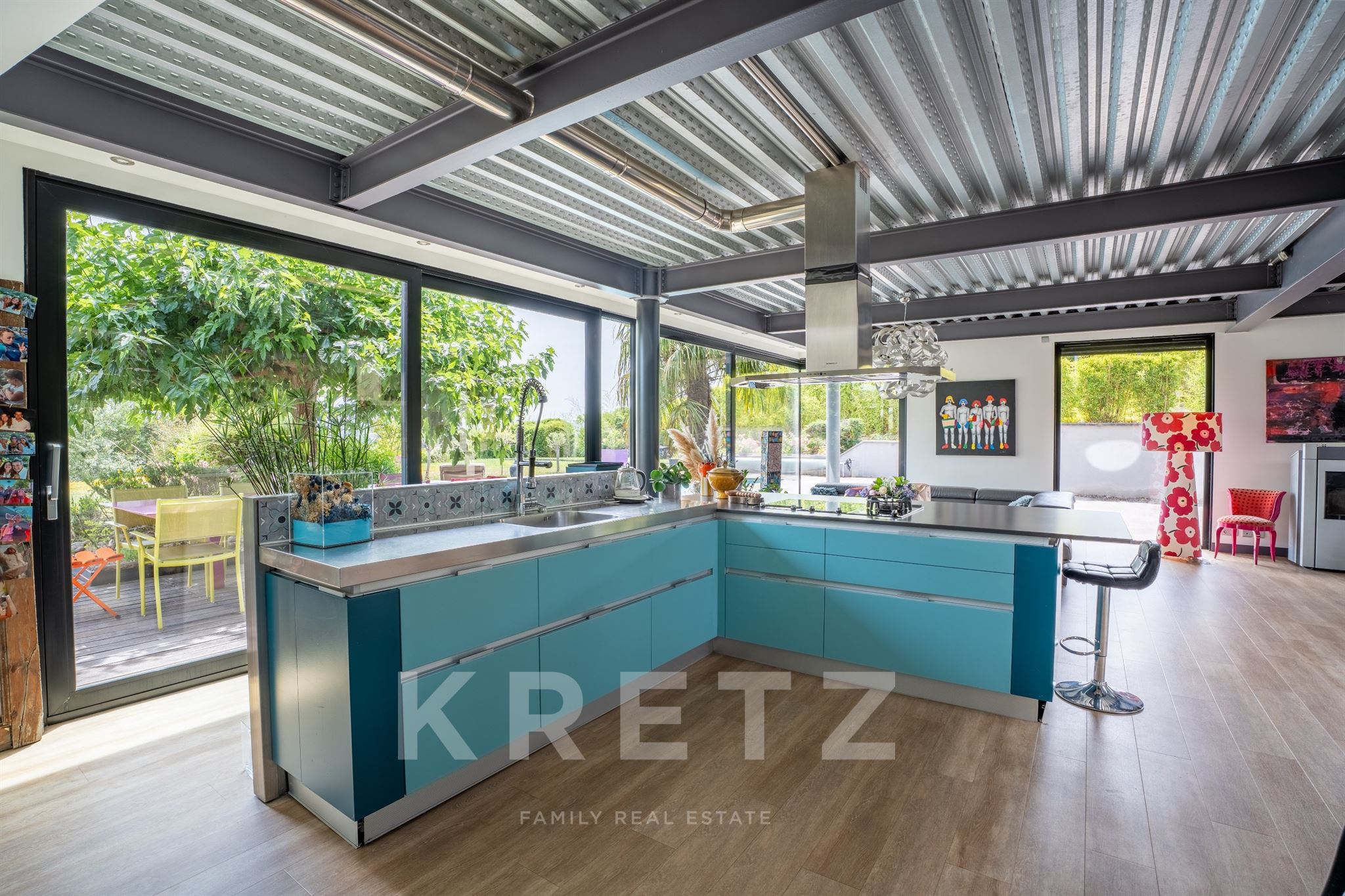 Villa d’architecte contemporaine 267m² • Vue panoramique • Piscine • Saint-Just-Saint-Rambert