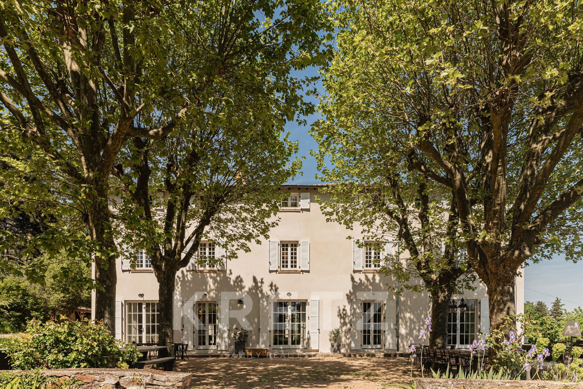 Propriété de collection aux portes de Lyon