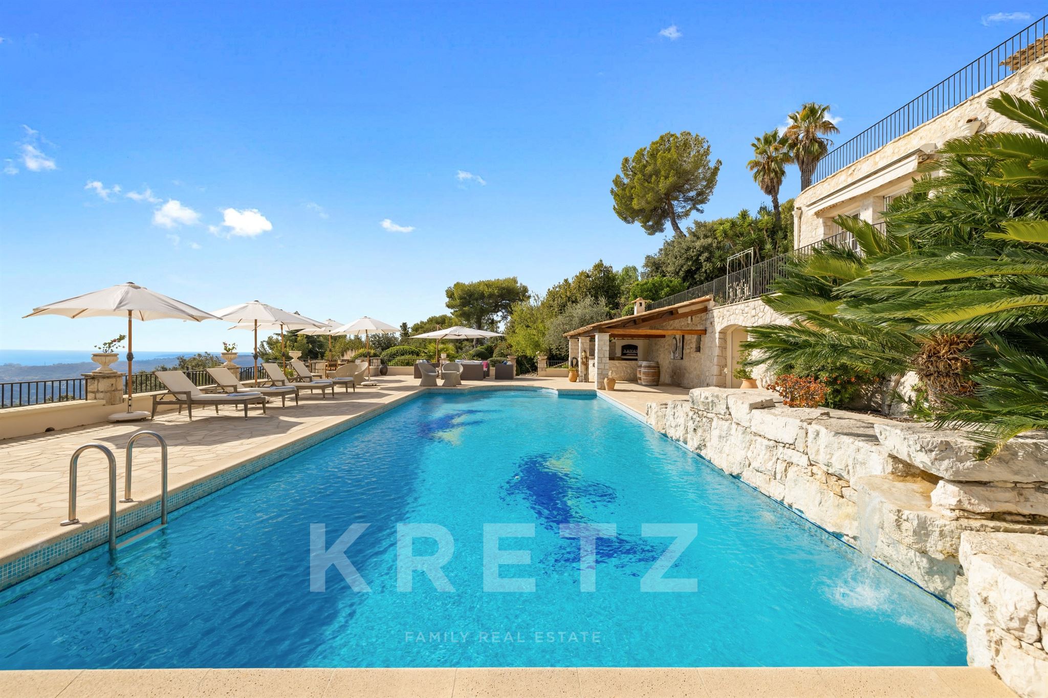 DOMAINE SECURISÉ- Propriété Vue mer panoramique SAINT PAUL DE VENCE