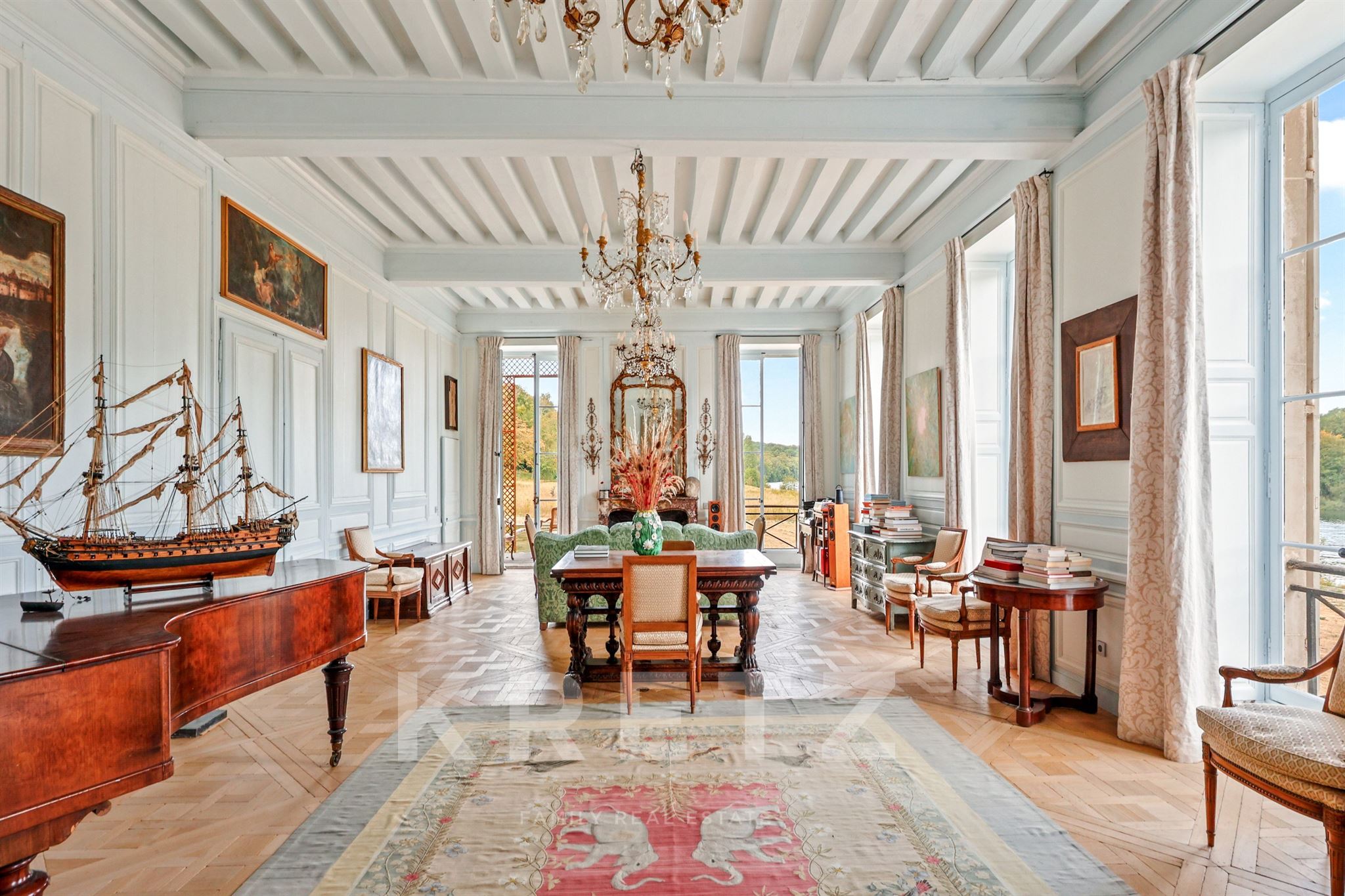 Château de la Rivière — Finca excepcional a orillas del Sena.