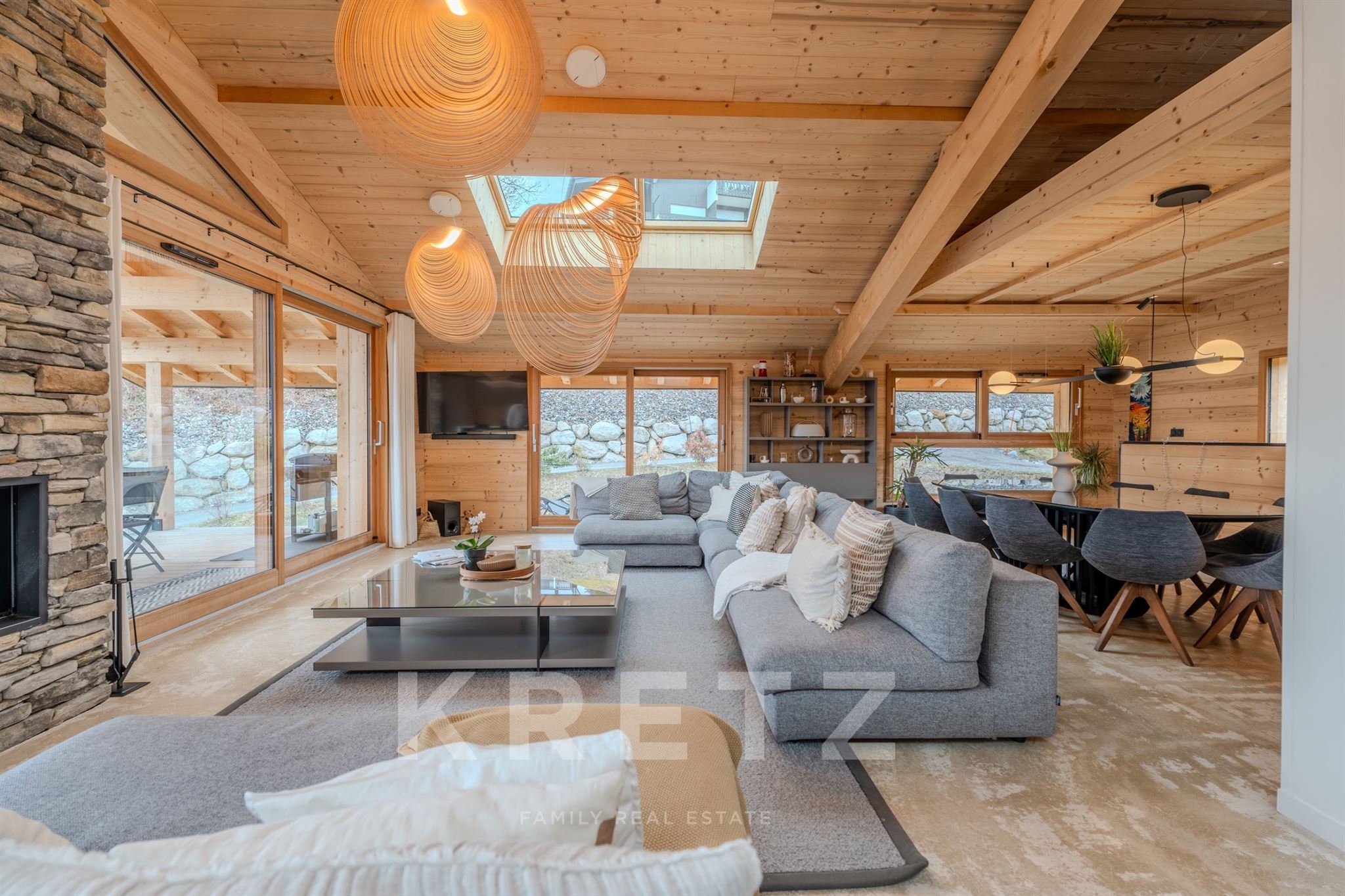 Chalet d’Exception à Combloux – Vue Panoramique & Prestations Haut de Gamme