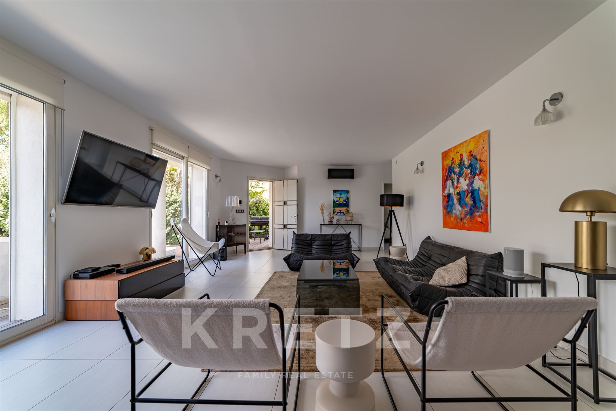 Baillargues - Domaine du Golf. Contemporary villa of 240m²
