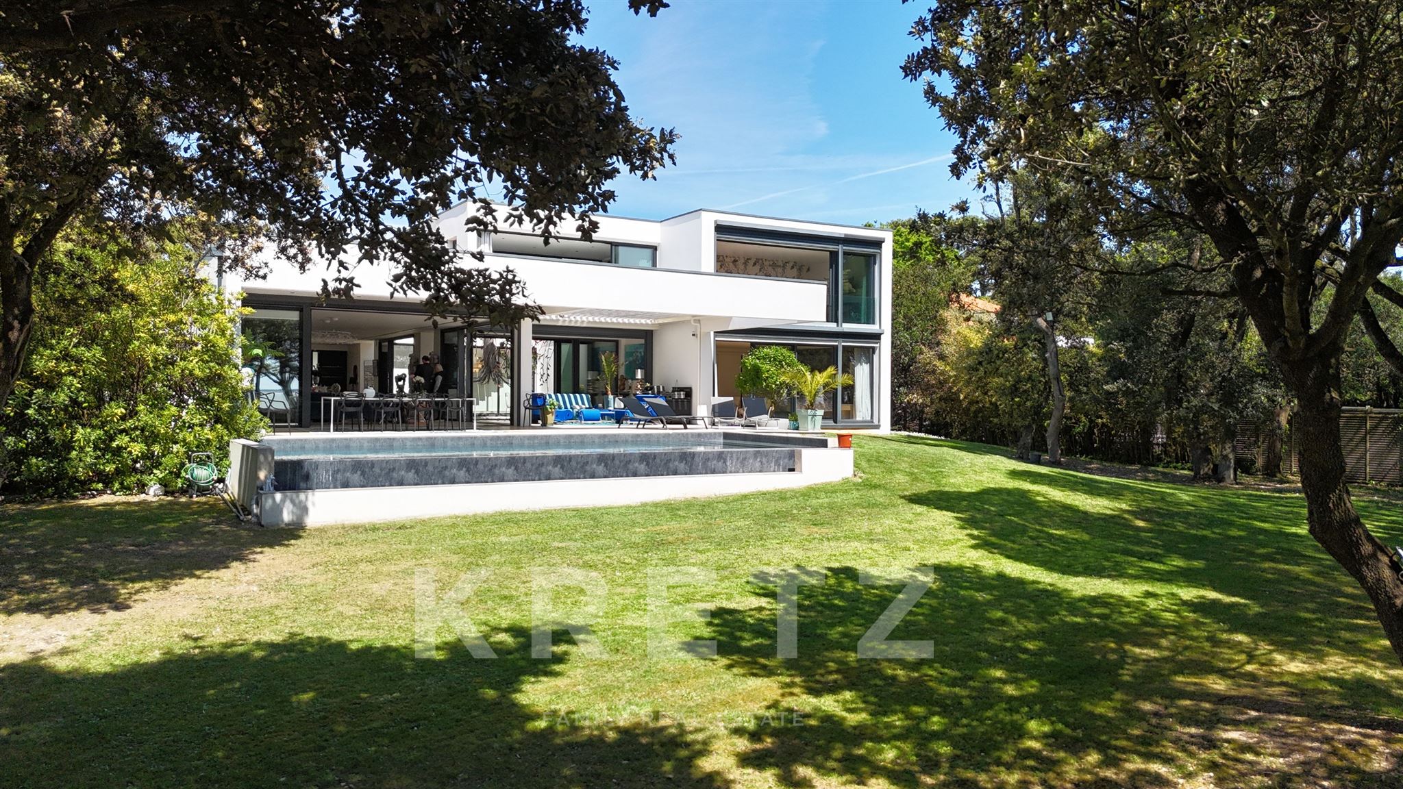 Exceptional Villa – Panoramic Sea View – Royan / Vaux-sur-Mer