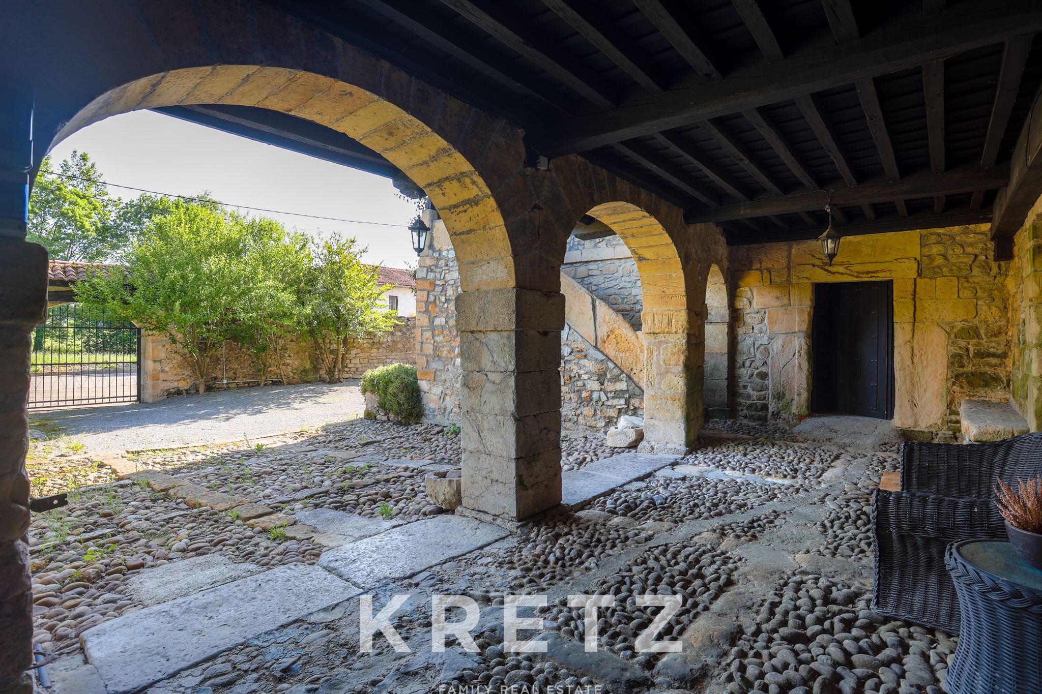 Ancestral manor house in Hoz de Anero