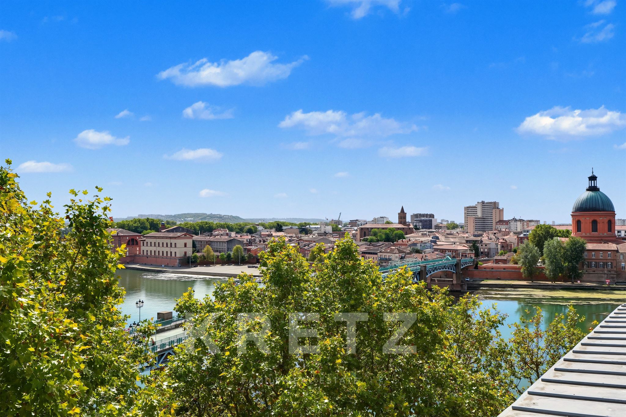 Duplex de standng T3bis traversant, 2 terrasses, vue exceptionnelle, centre de Toulouse