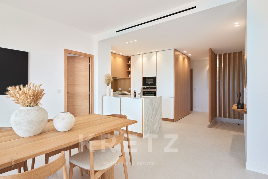 Fully renovated apartment on the famous boulevard de la Croisette