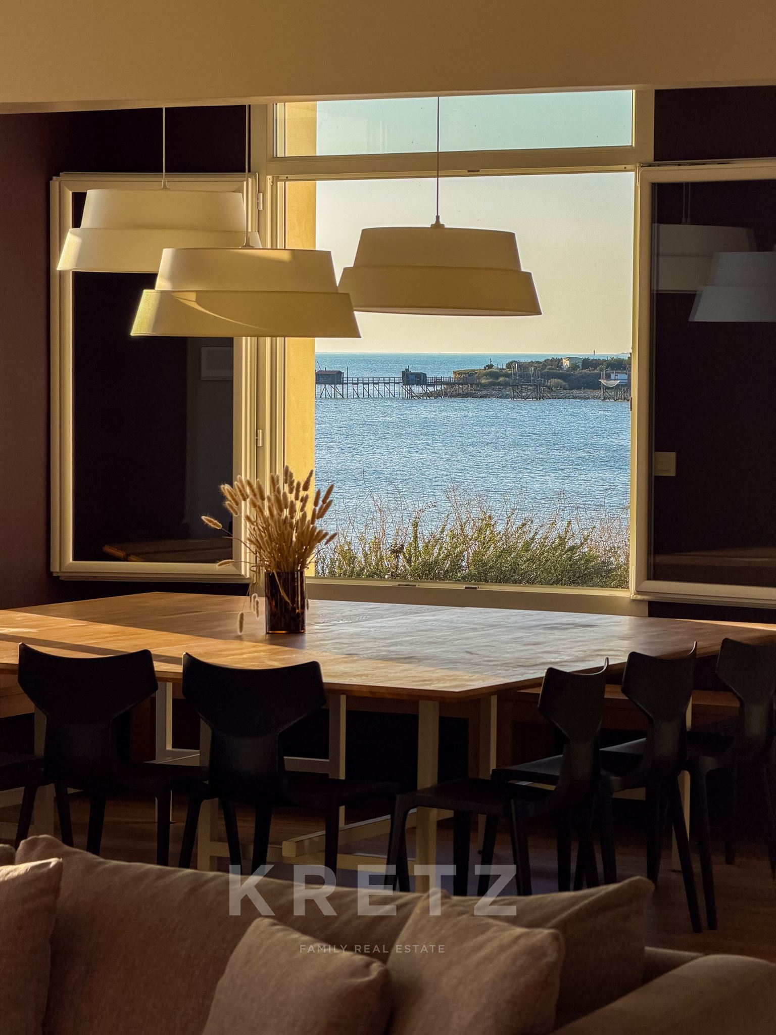 Exclusive – Angoulins, just 10 minutes from La Rochelle.