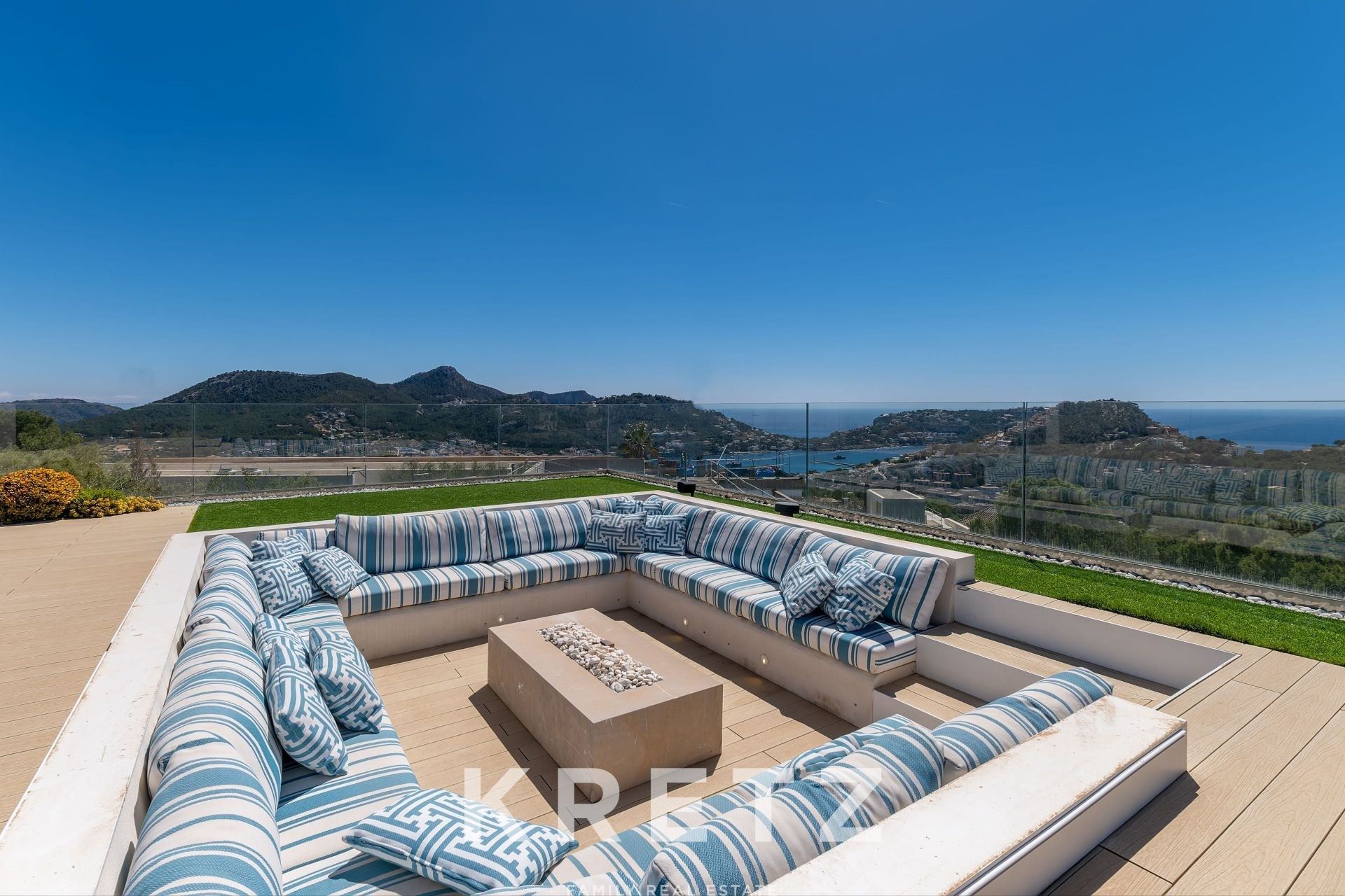 Prestige Villa in Puerto Andratx with Guest House and Panoramic Views