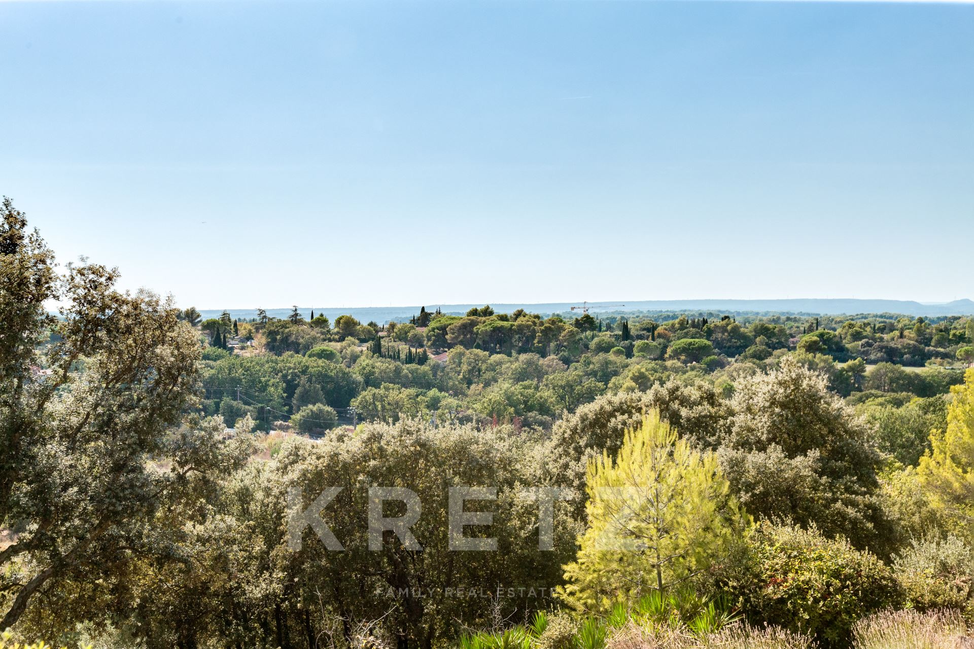 Authentic farmhouse in a dominant position near IBS