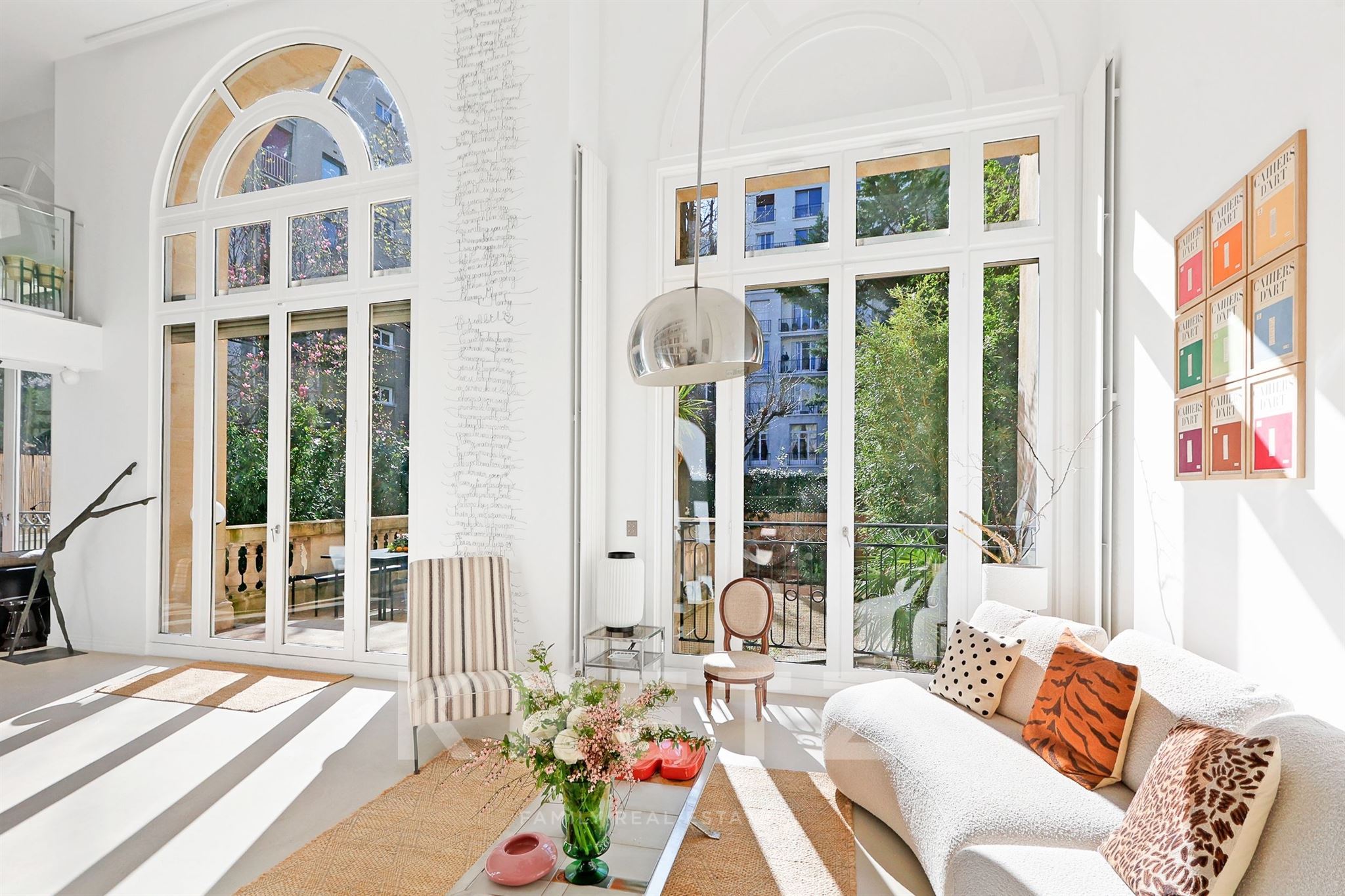 Loft d'exception avec jardin plein sud